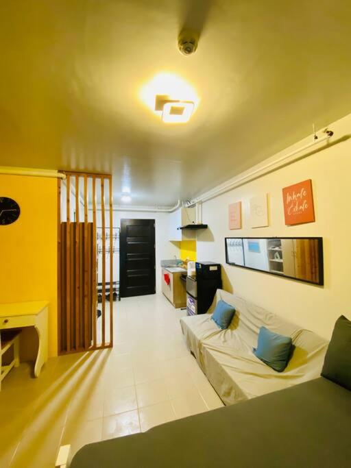 One-Bedroom Apartment photo 3