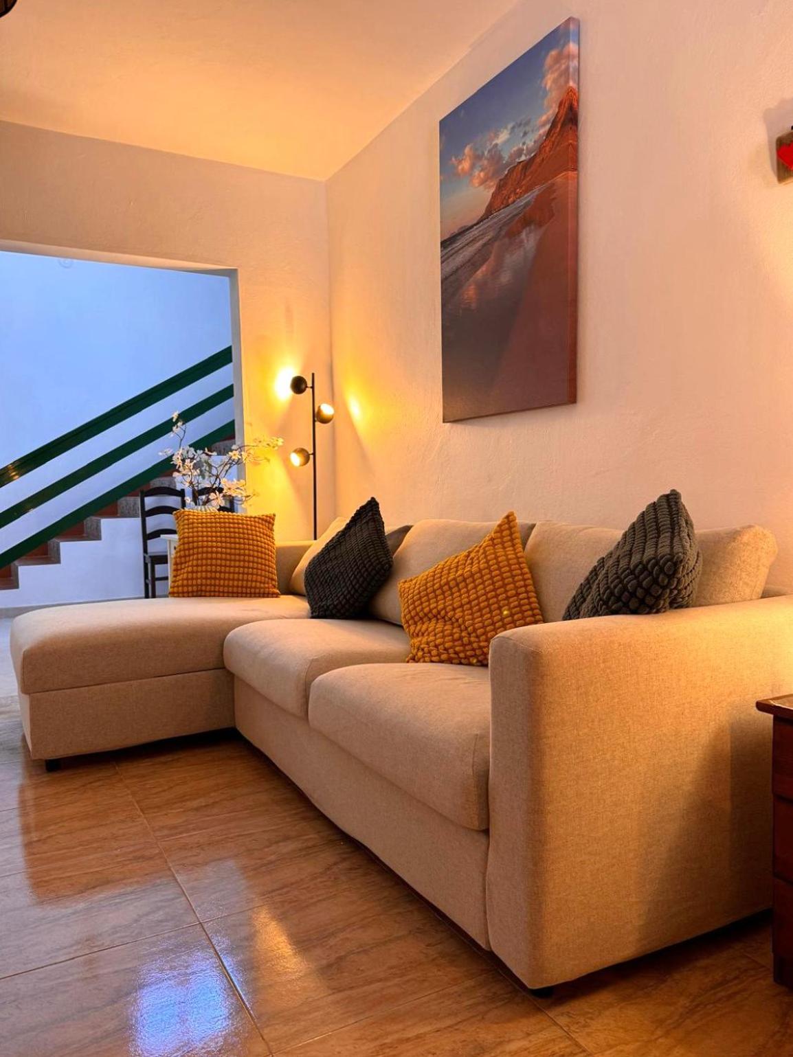 Double or Twin Room with Private External Bathroom photo 3