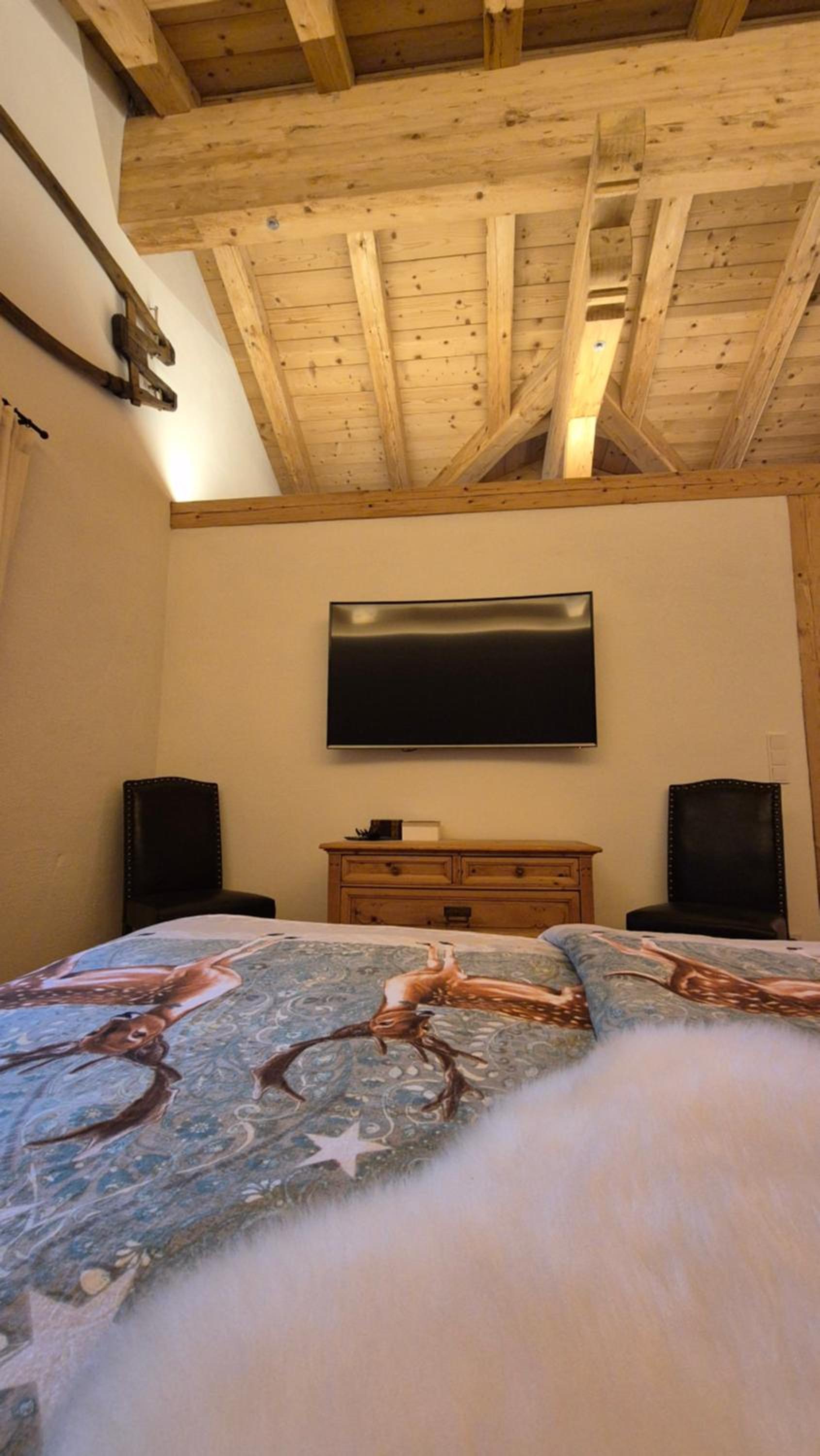 One-Bedroom Apartment with Garden photo 2