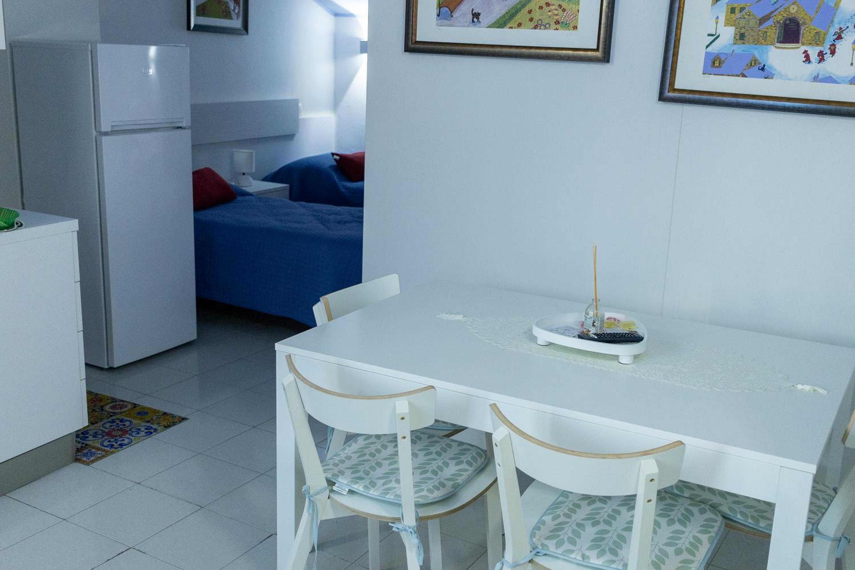 Studio Apartment photo 3