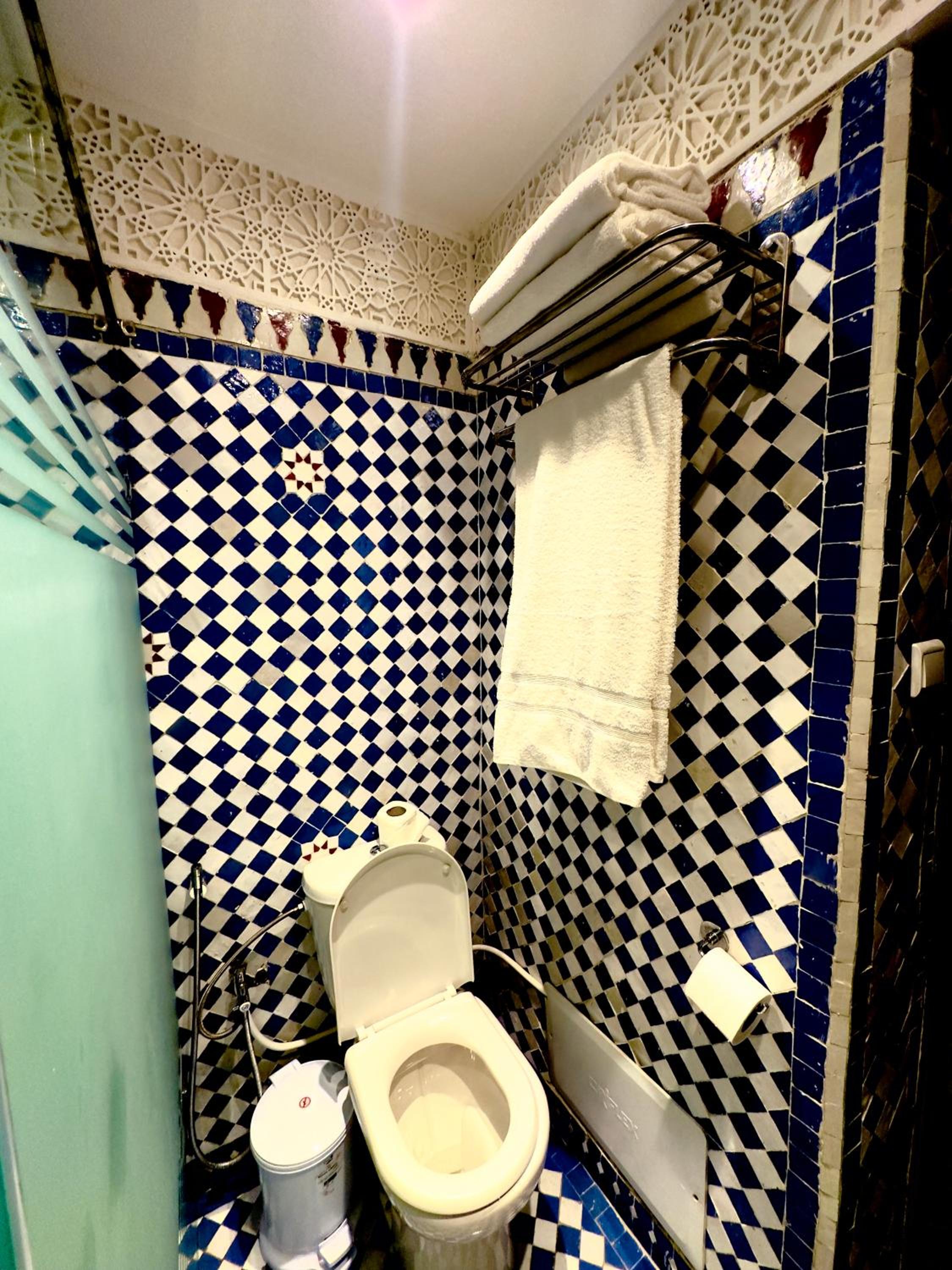 Traditional Suite - Photo 11
