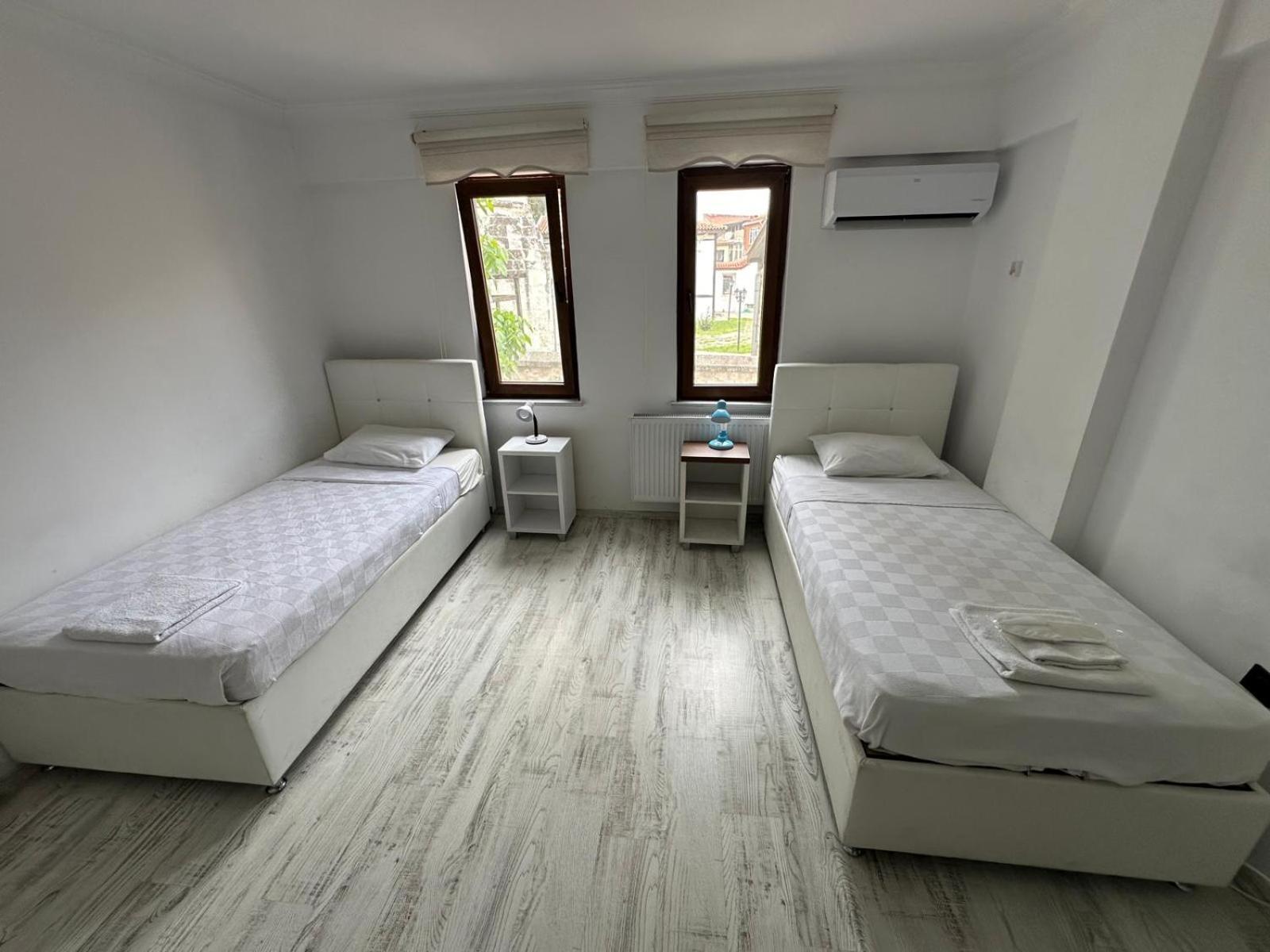 Budget Triple Room