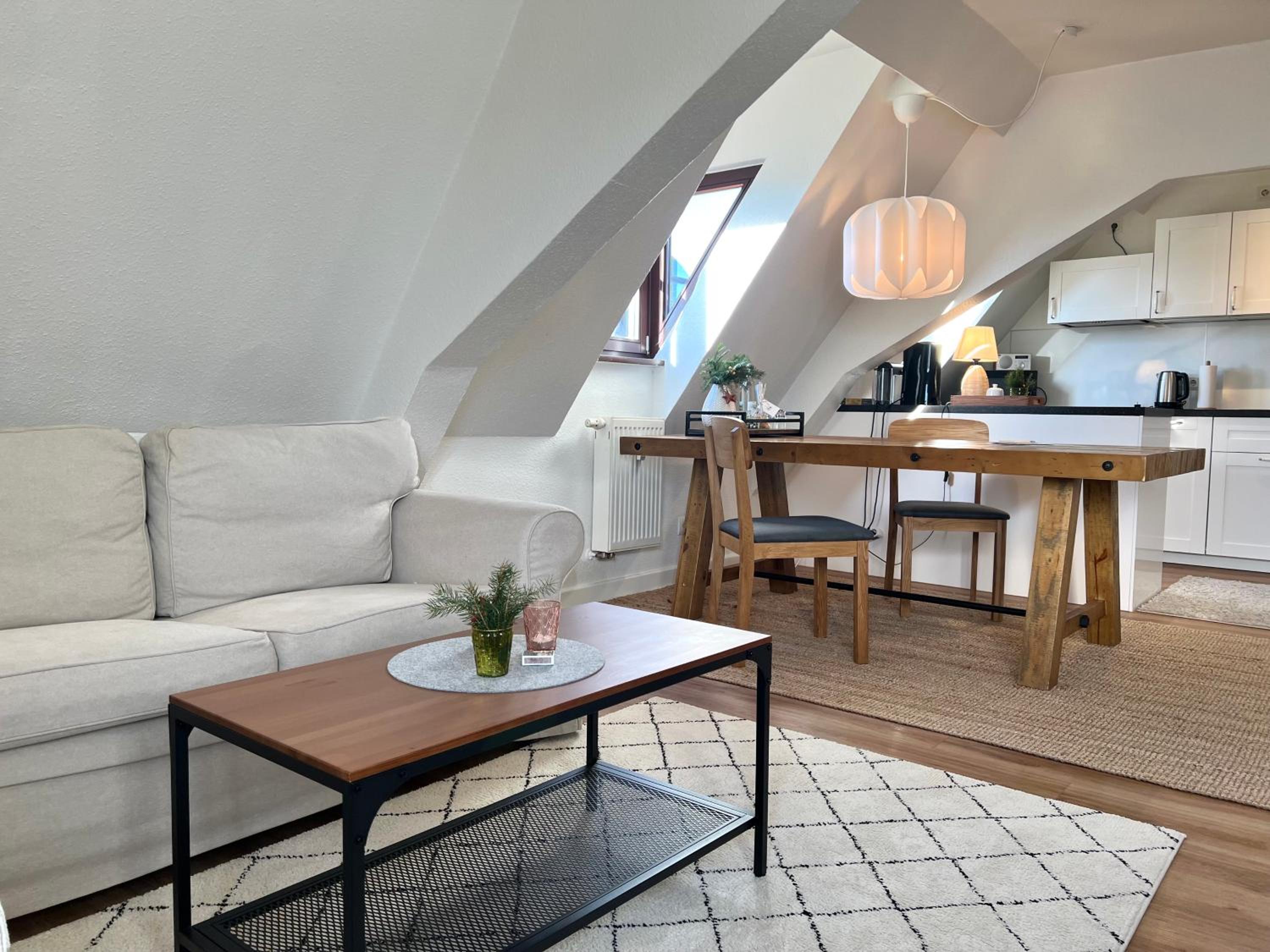One-Bedroom Apartment photo 1