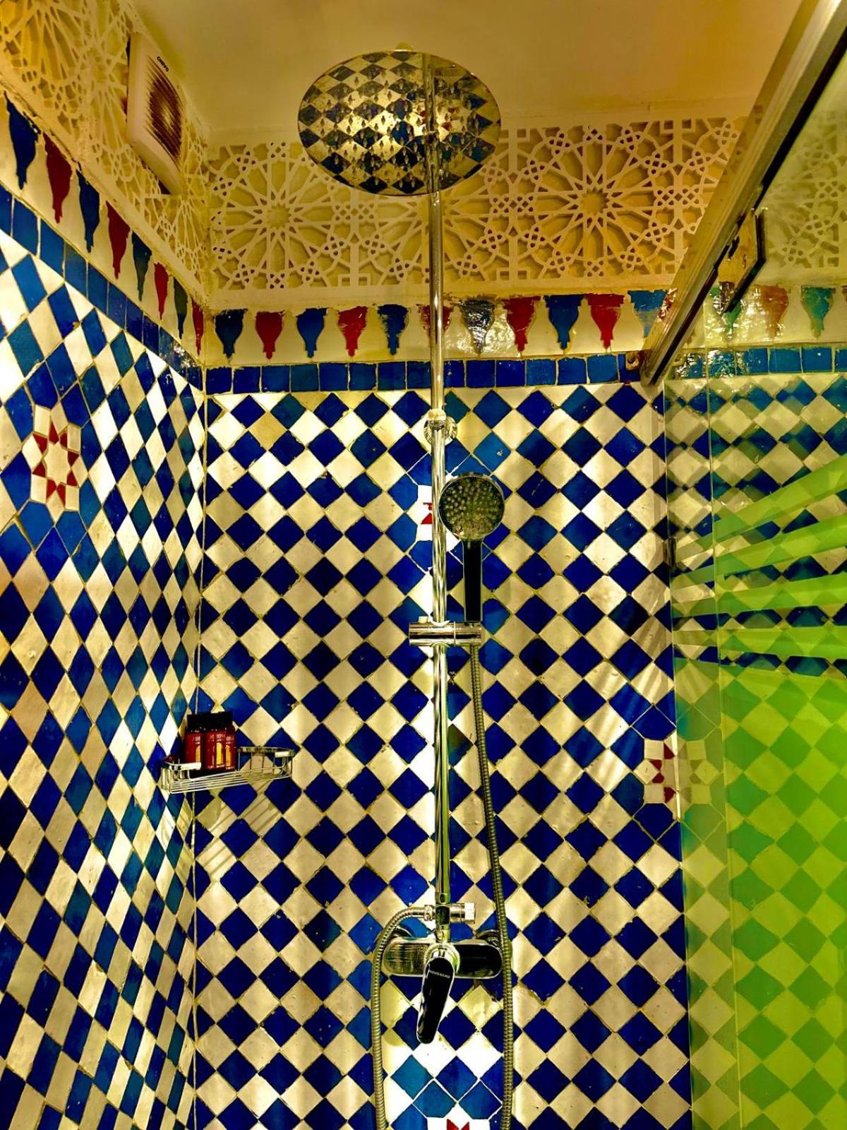 Traditional Suite - Photo 4