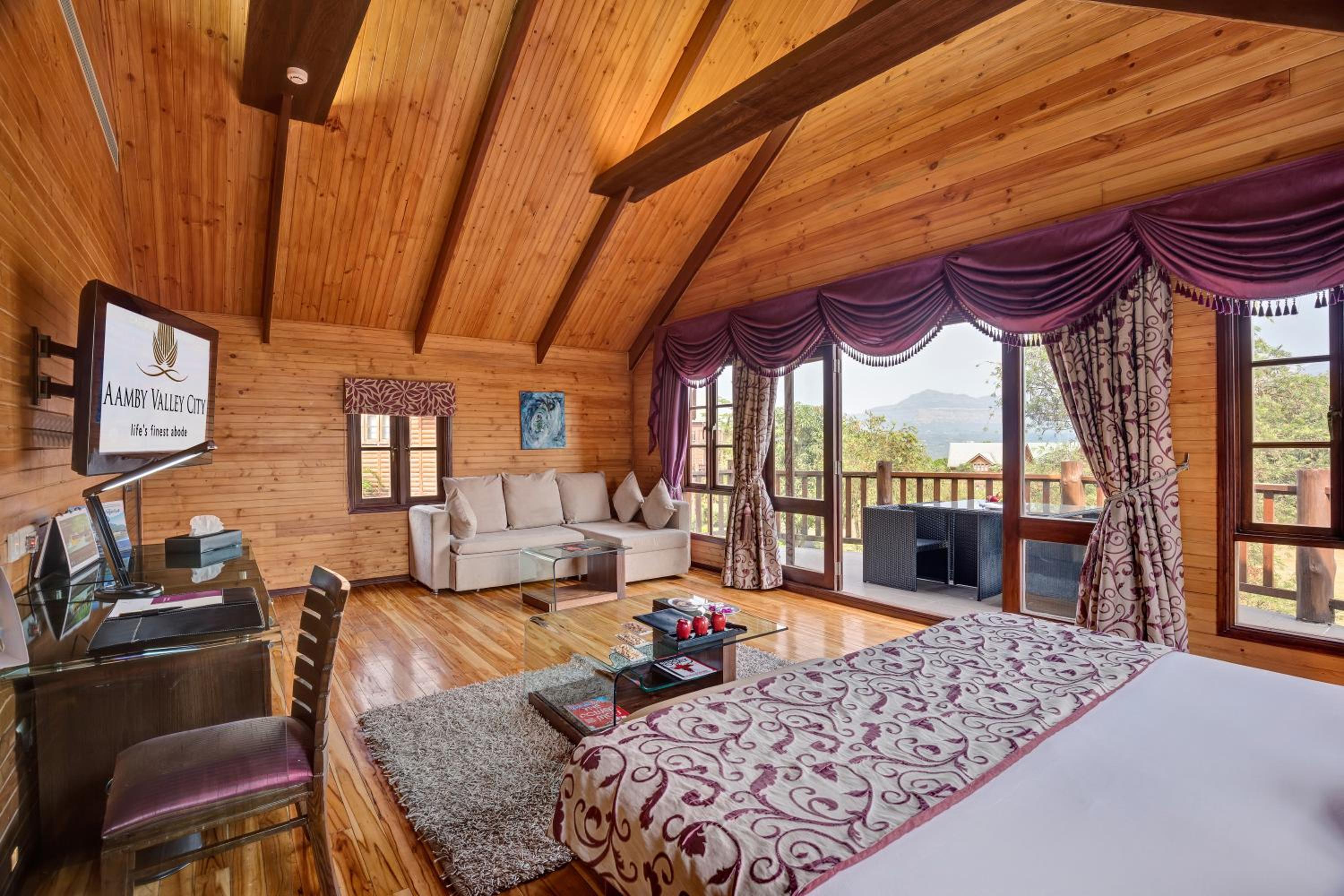 Aussie Wooden Chalet - Photo 2