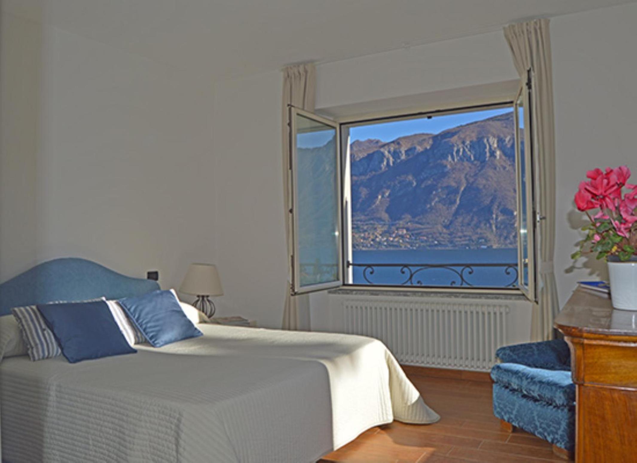 Two-Bedroom Apartment with Lake View