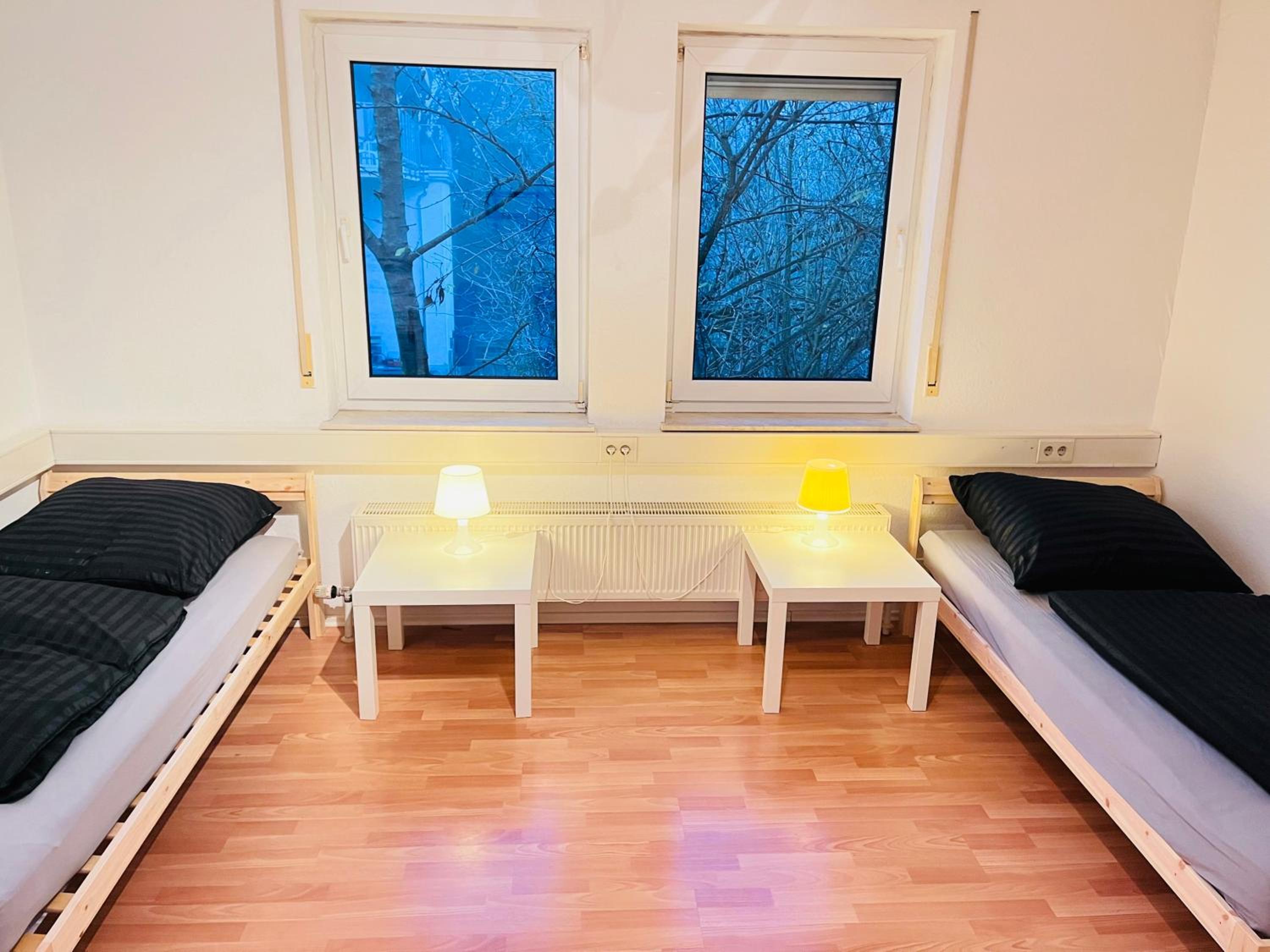 Three-Bedroom Apartment - High Floor photo 3