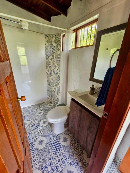 Four-Bedroom House photo 2
