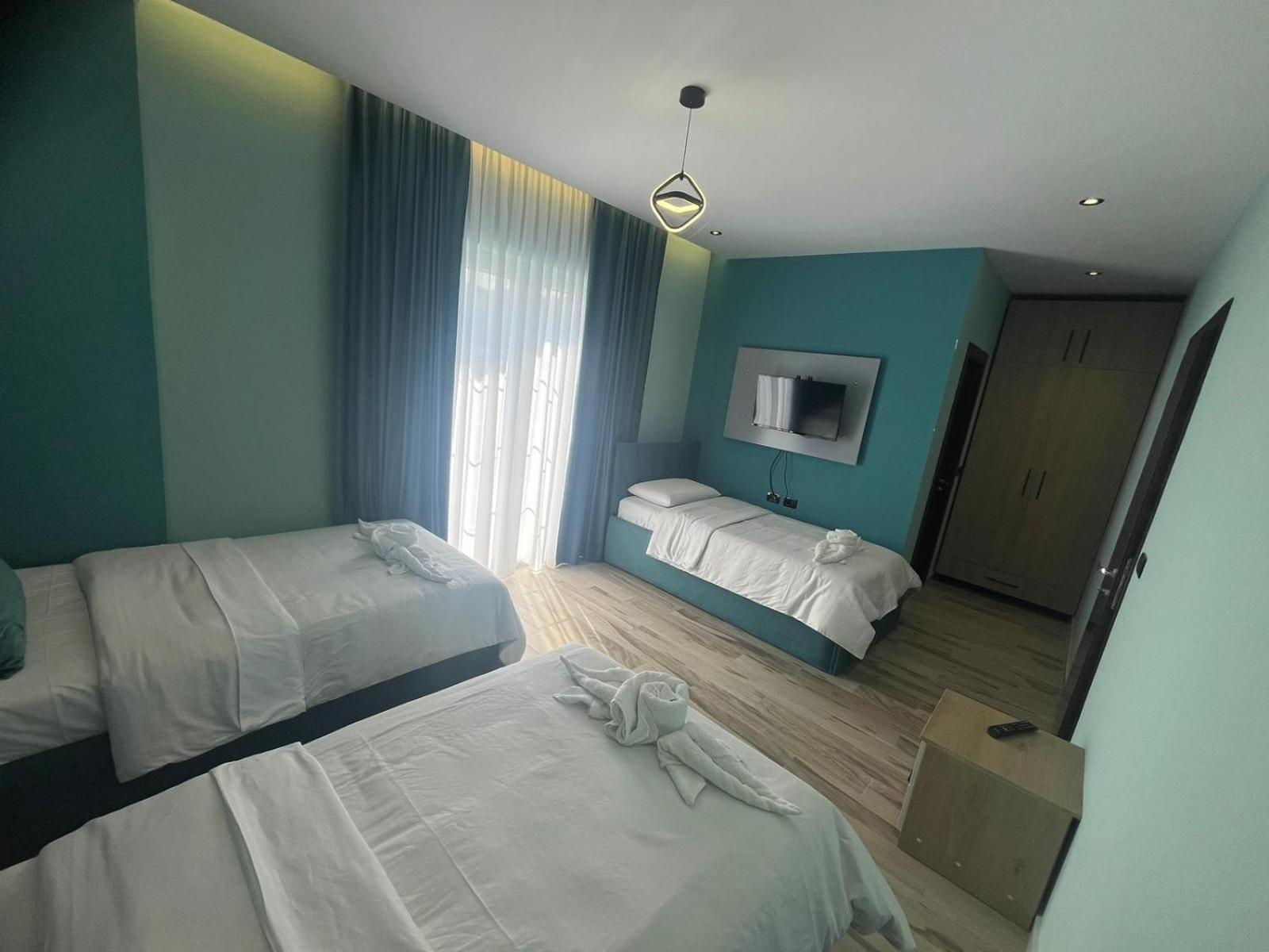 Comfort Triple Room