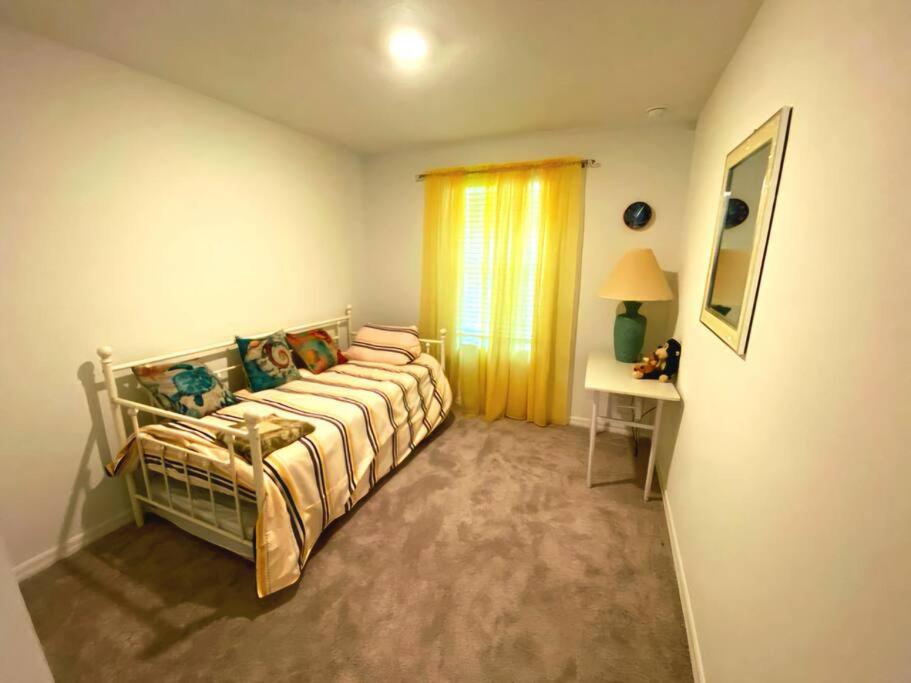 Three-Bedroom House photo 1