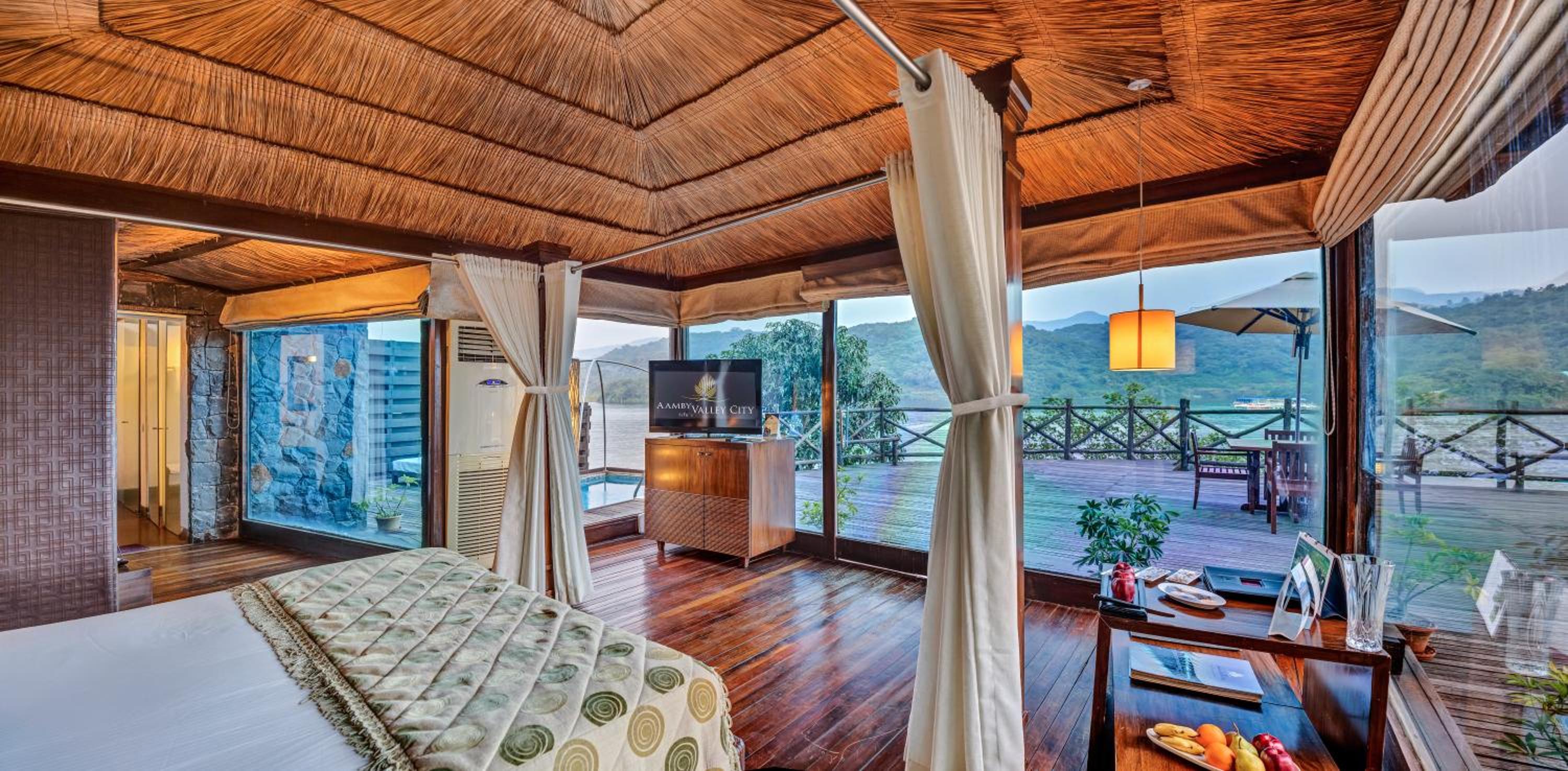 Lake Side Cabana Room  with Plunge Pool - Photo 1