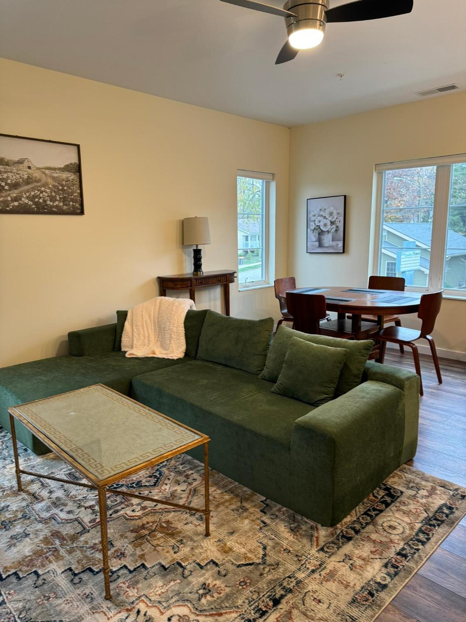 Two-Bedroom Apartment photo 2