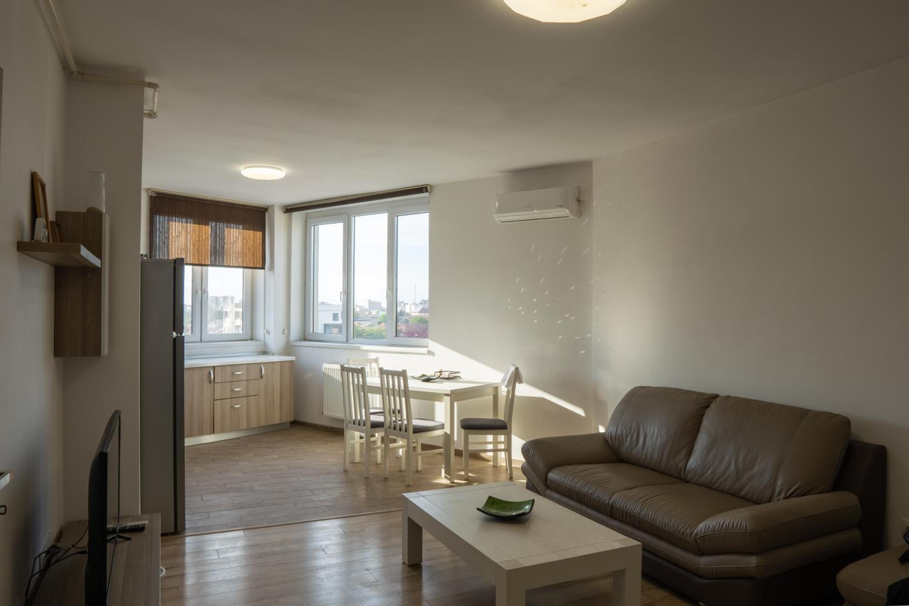 One-Bedroom Apartment photo 2