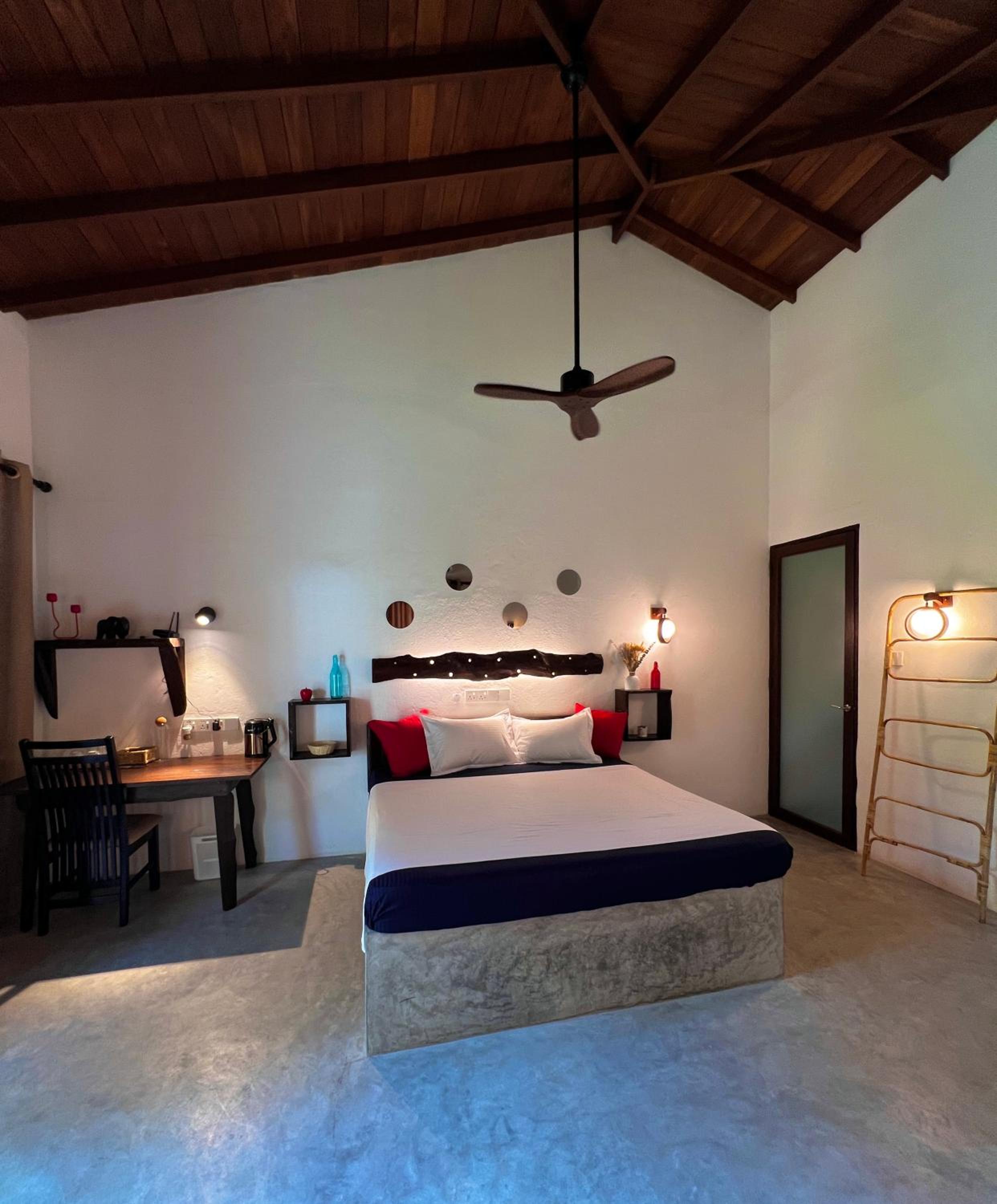 Double Room with Pool View photo 2