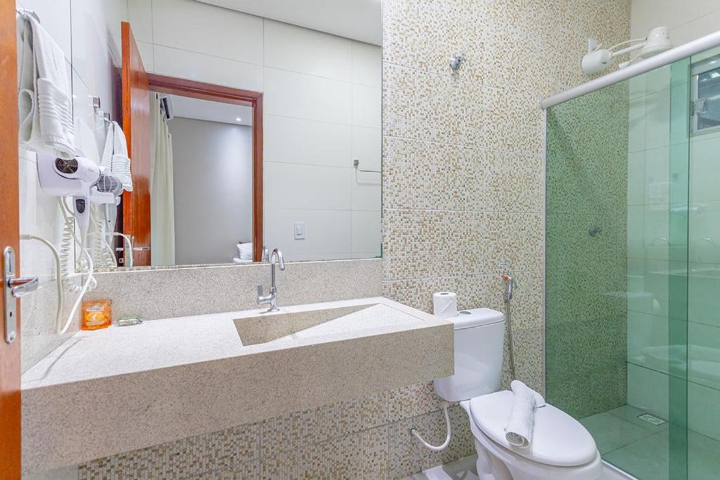 Standard Double Room - Photo 8