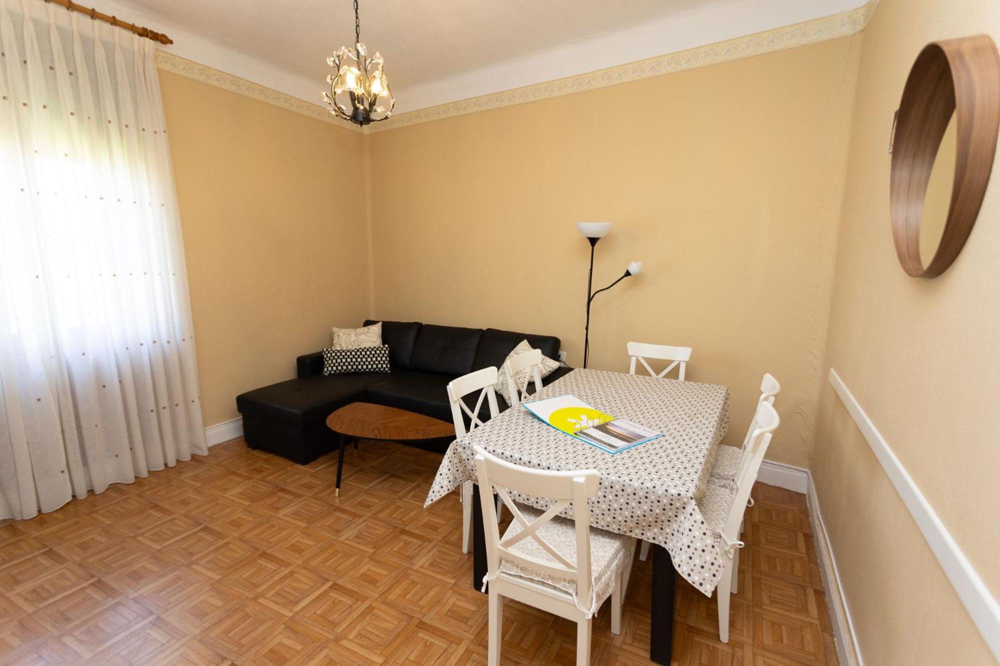 Three-Bedroom Apartment photo 2