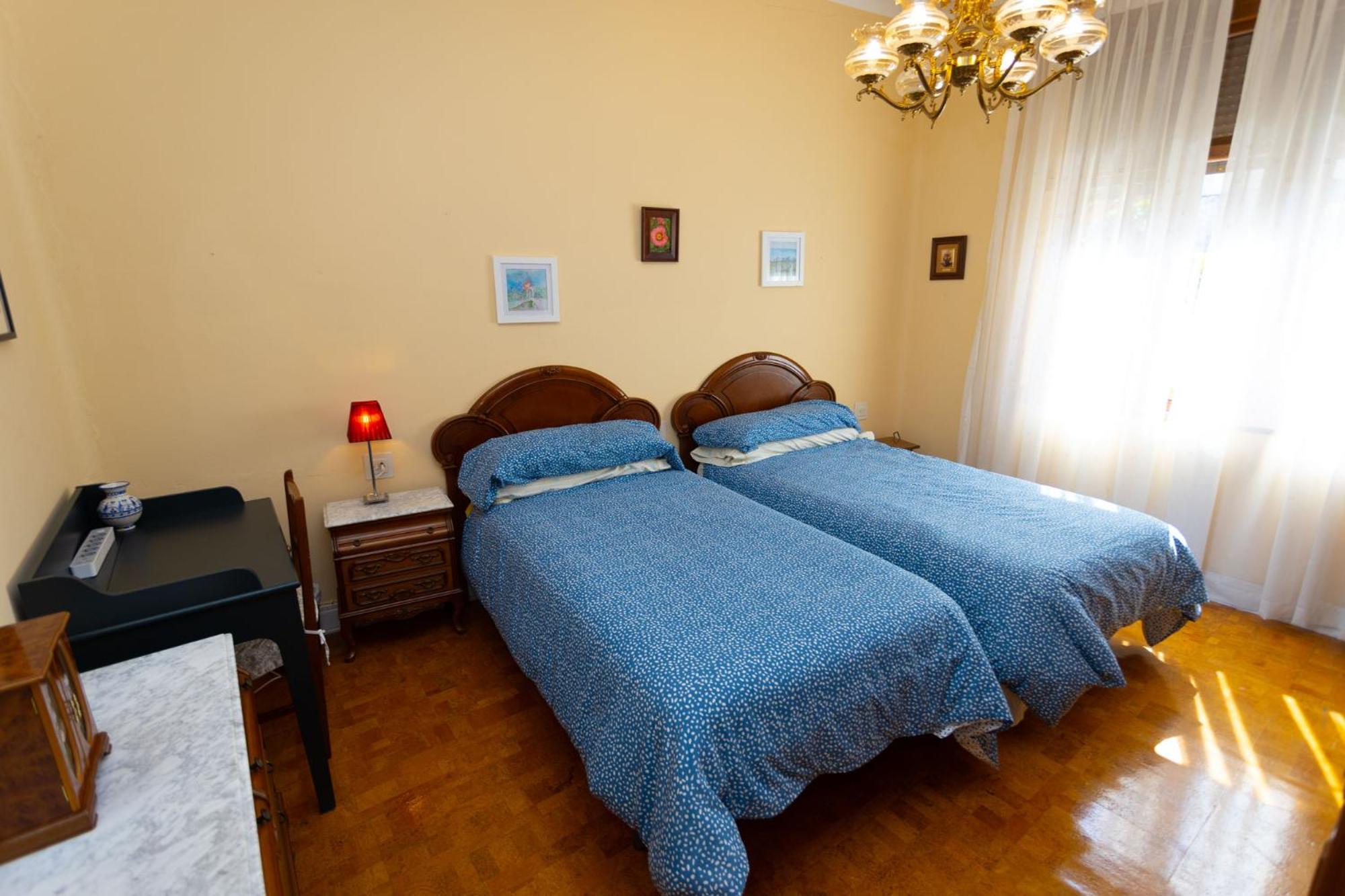 Three-Bedroom Apartment photo 3