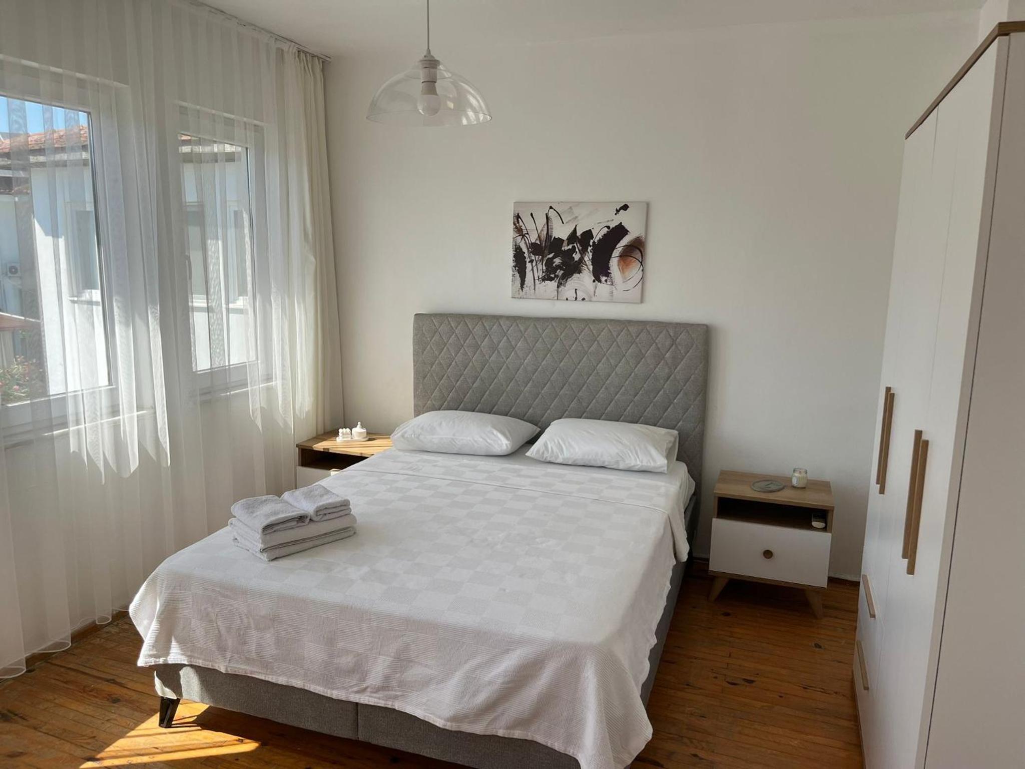Three-Bedroom Villa photo 1