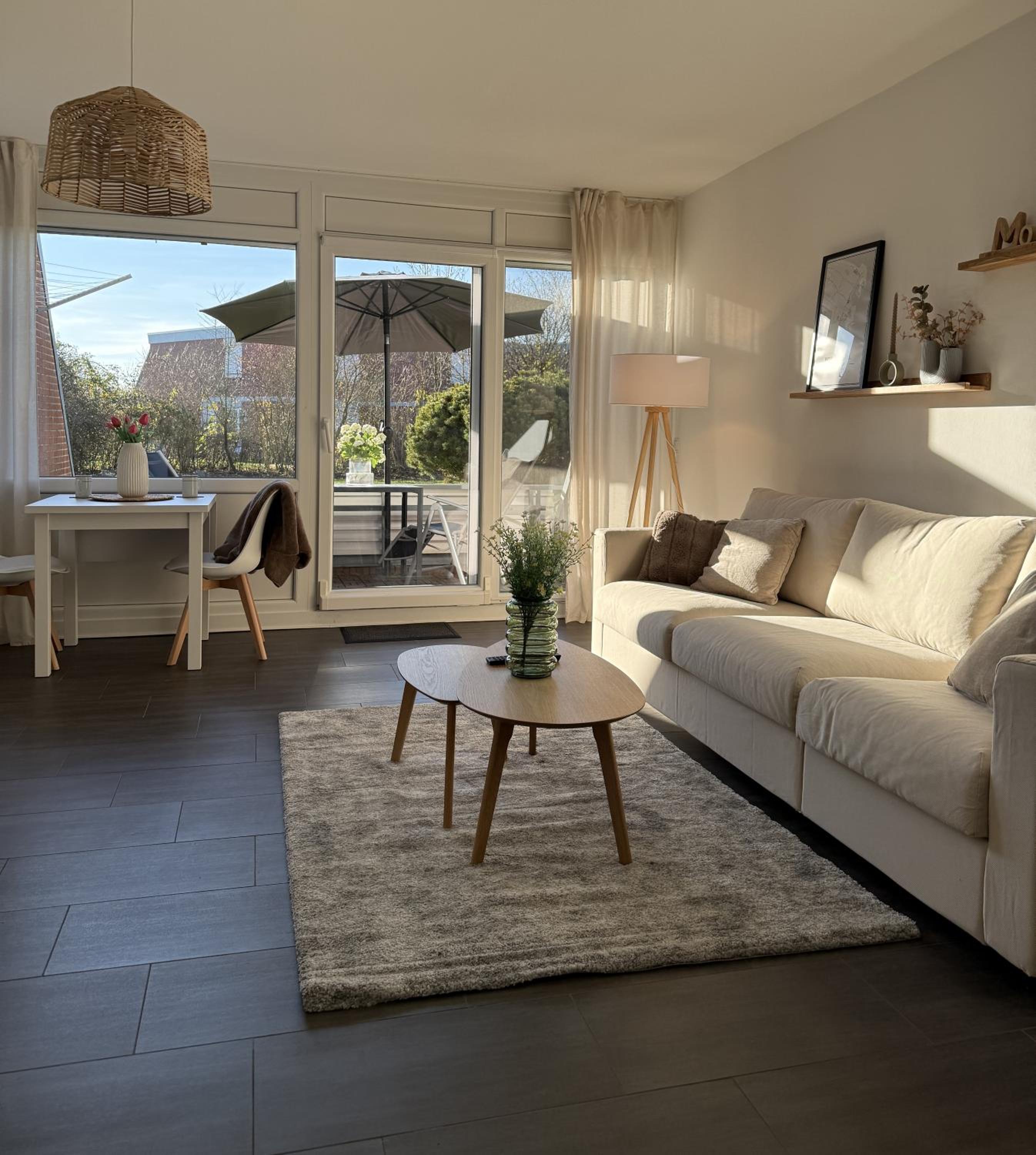 Apartment with Terrace photo 1