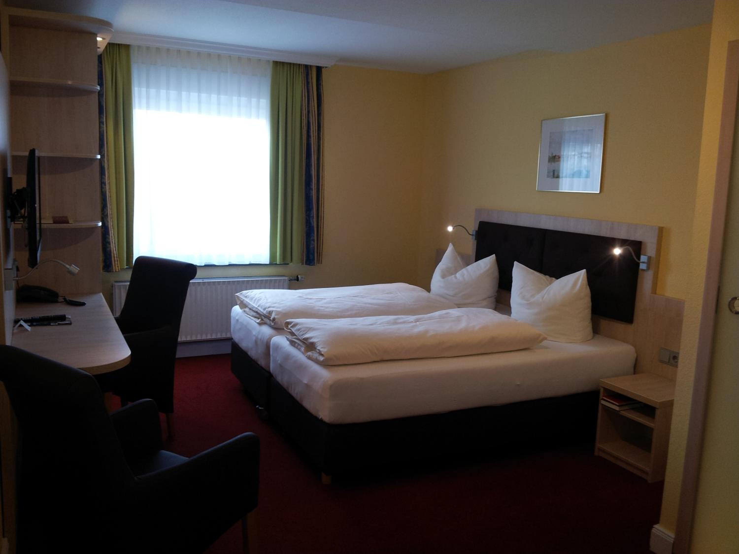 Double Room - Photo 3