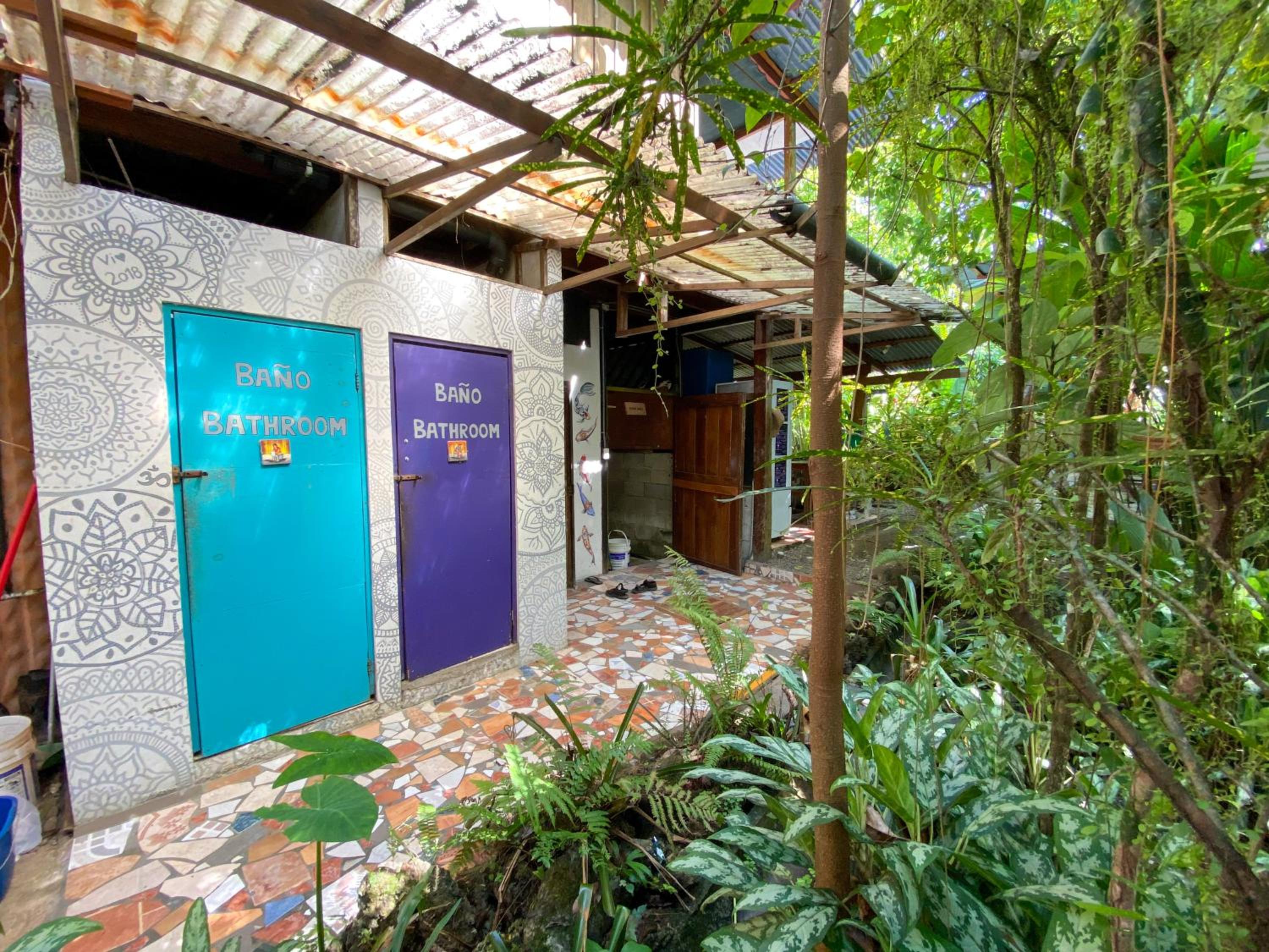 Twin Room with Shared Bathroom photo 3
