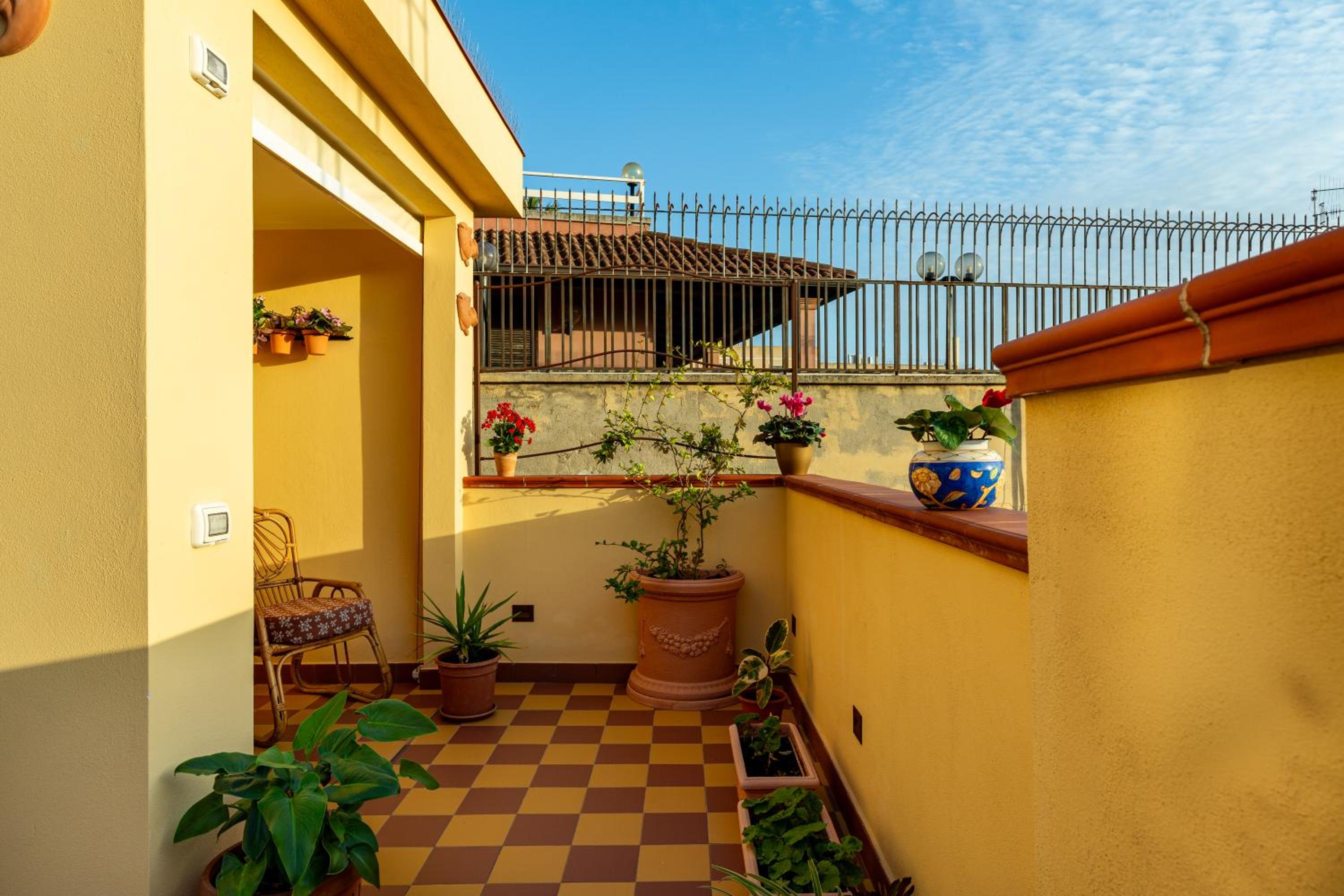 One-Bedroom Apartment with Terrace photo 3