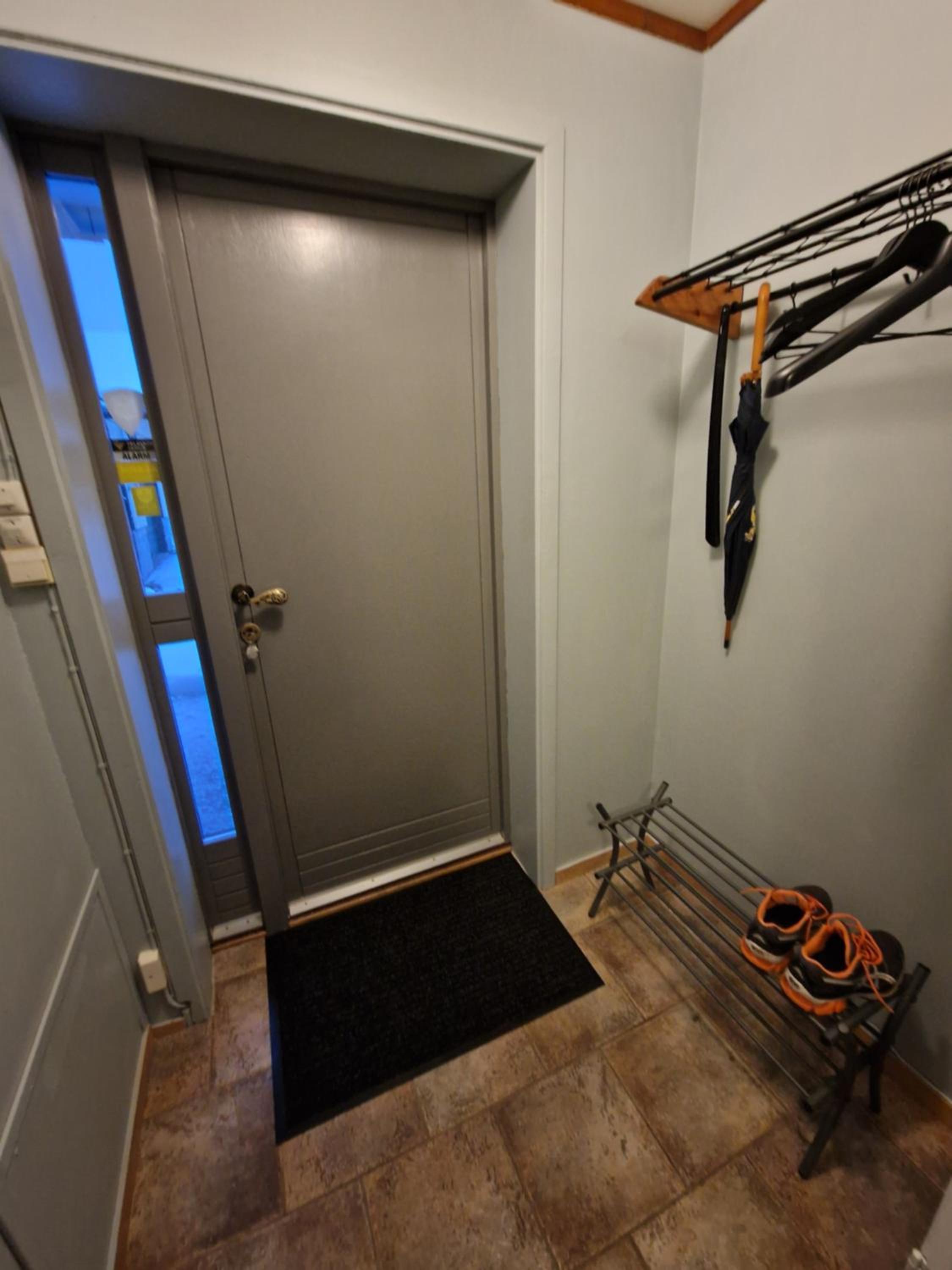 Two-Bedroom Apartment with Bay View photo 1