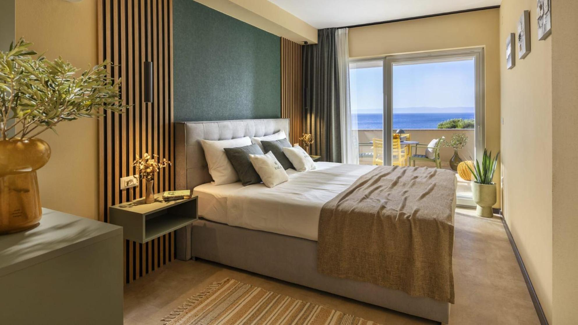Two-Bedroom Apartment with Sea View