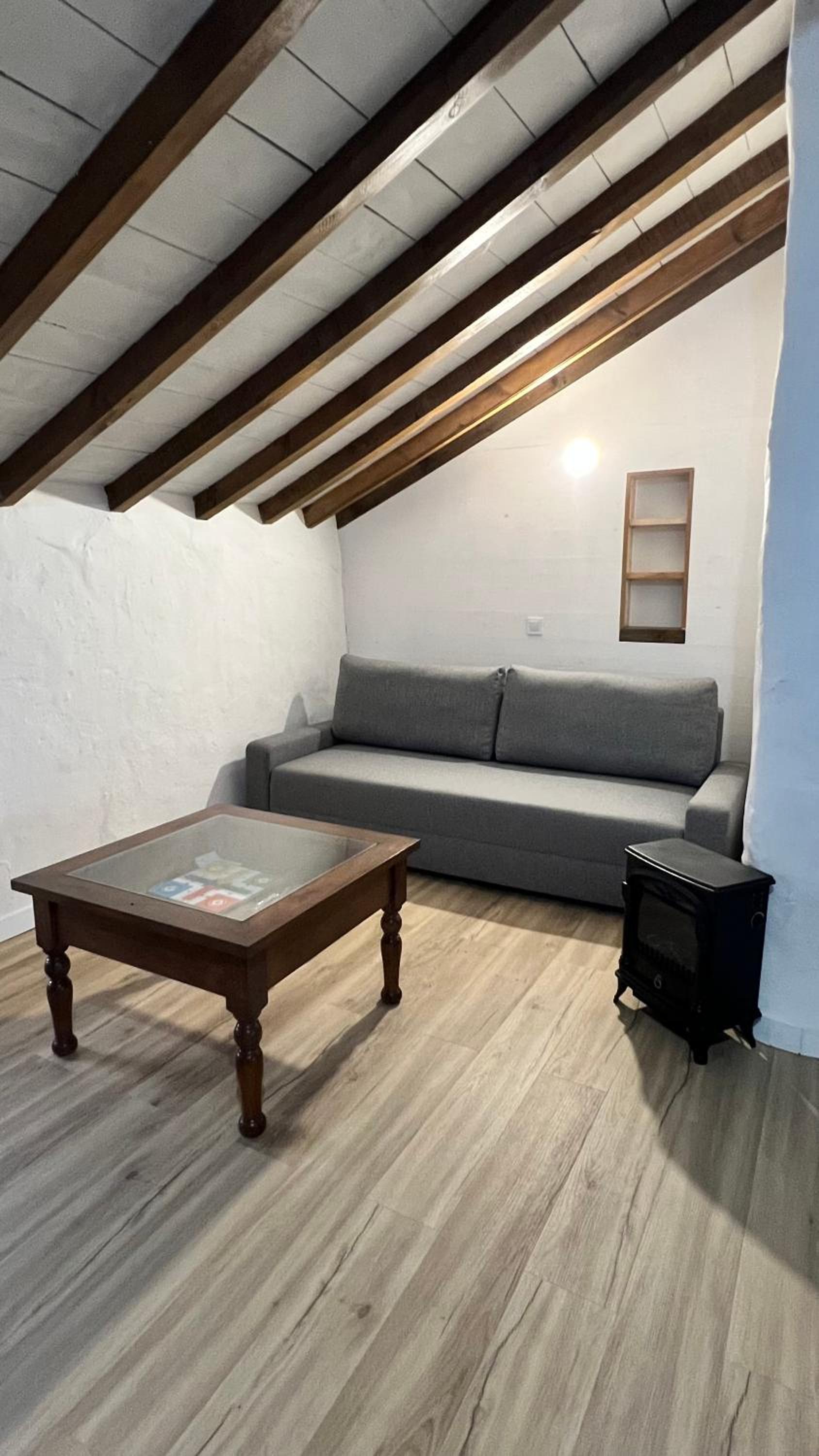 One-Bedroom House photo 3