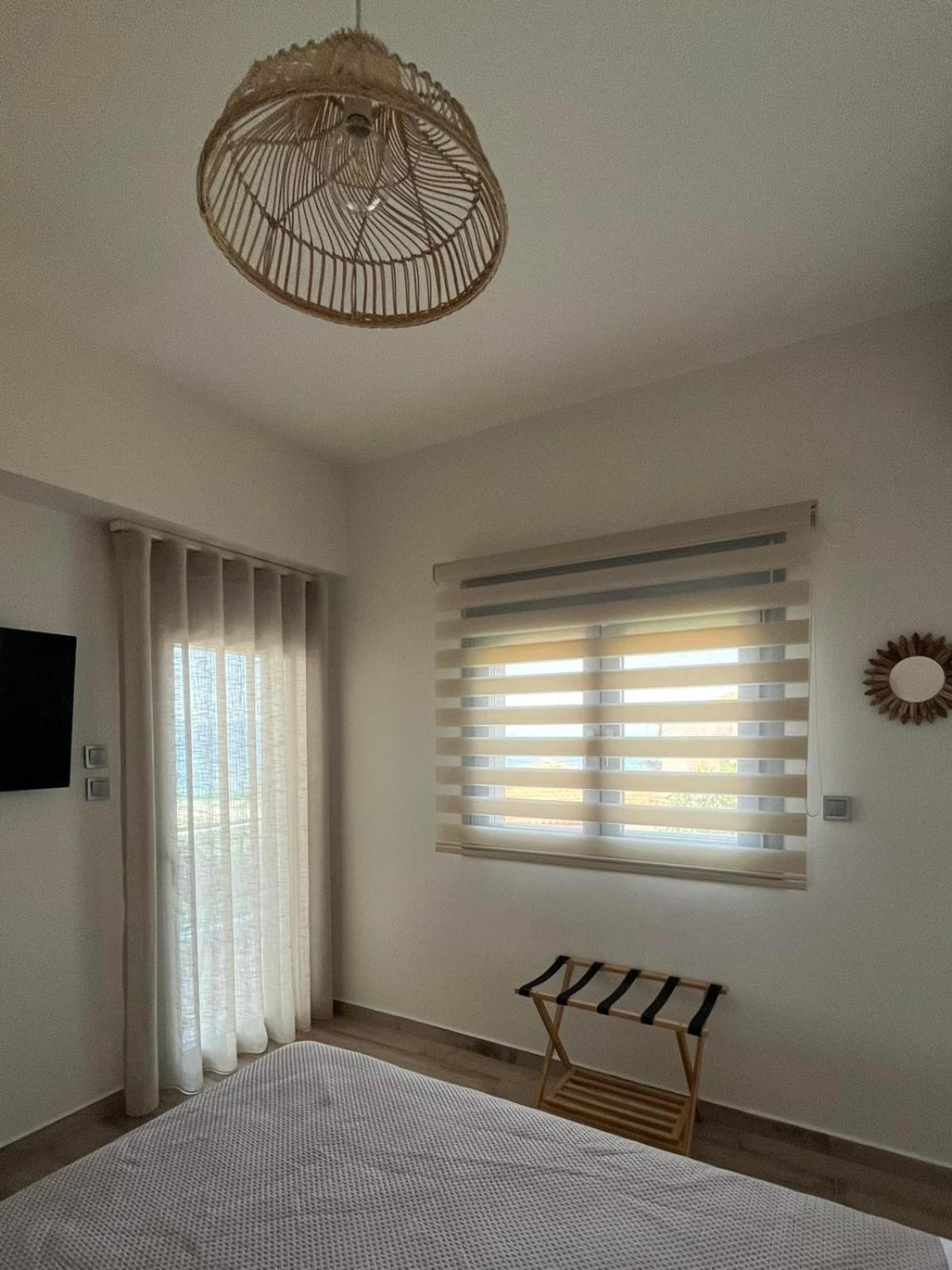Apartment With View And Balcony photo 2