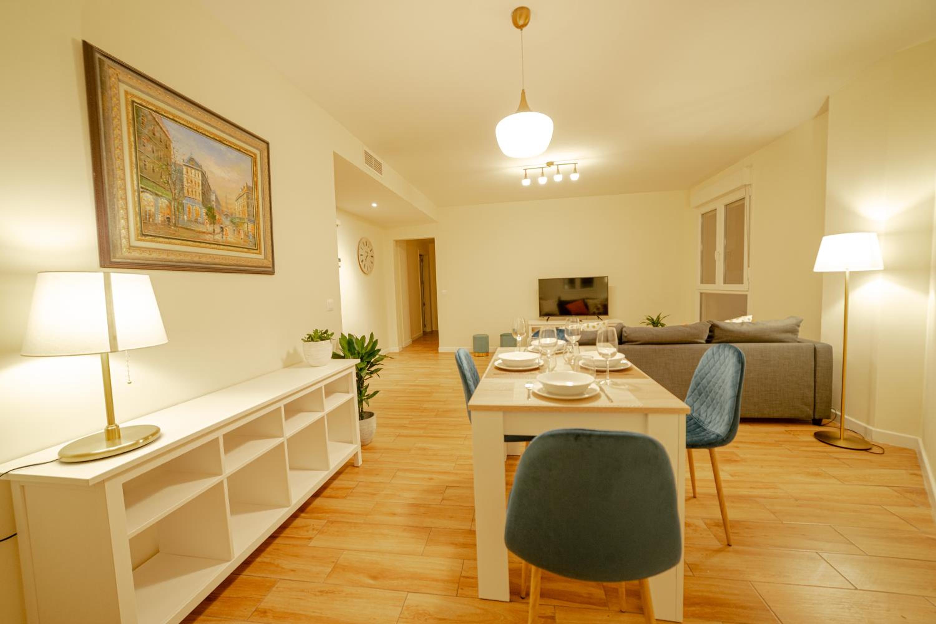 Two-Bedroom Apartment photo 2