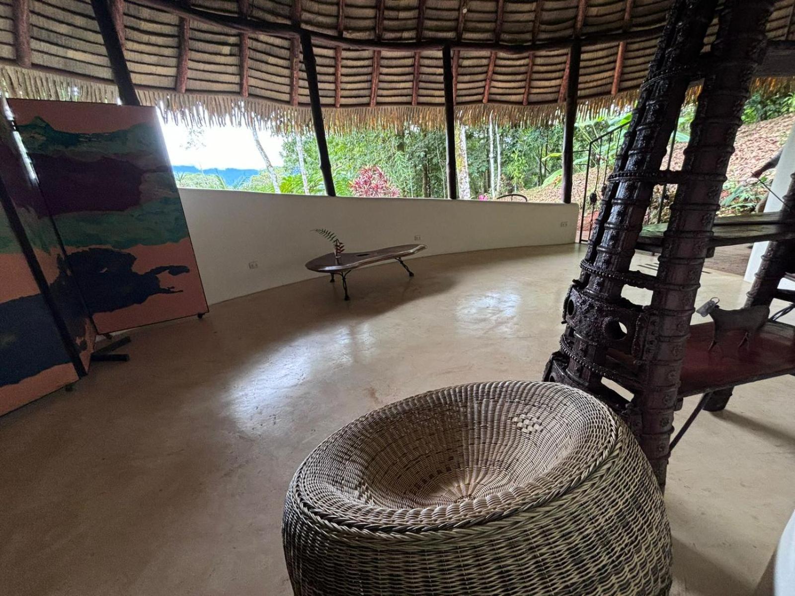 Villa with Sea View photo 3