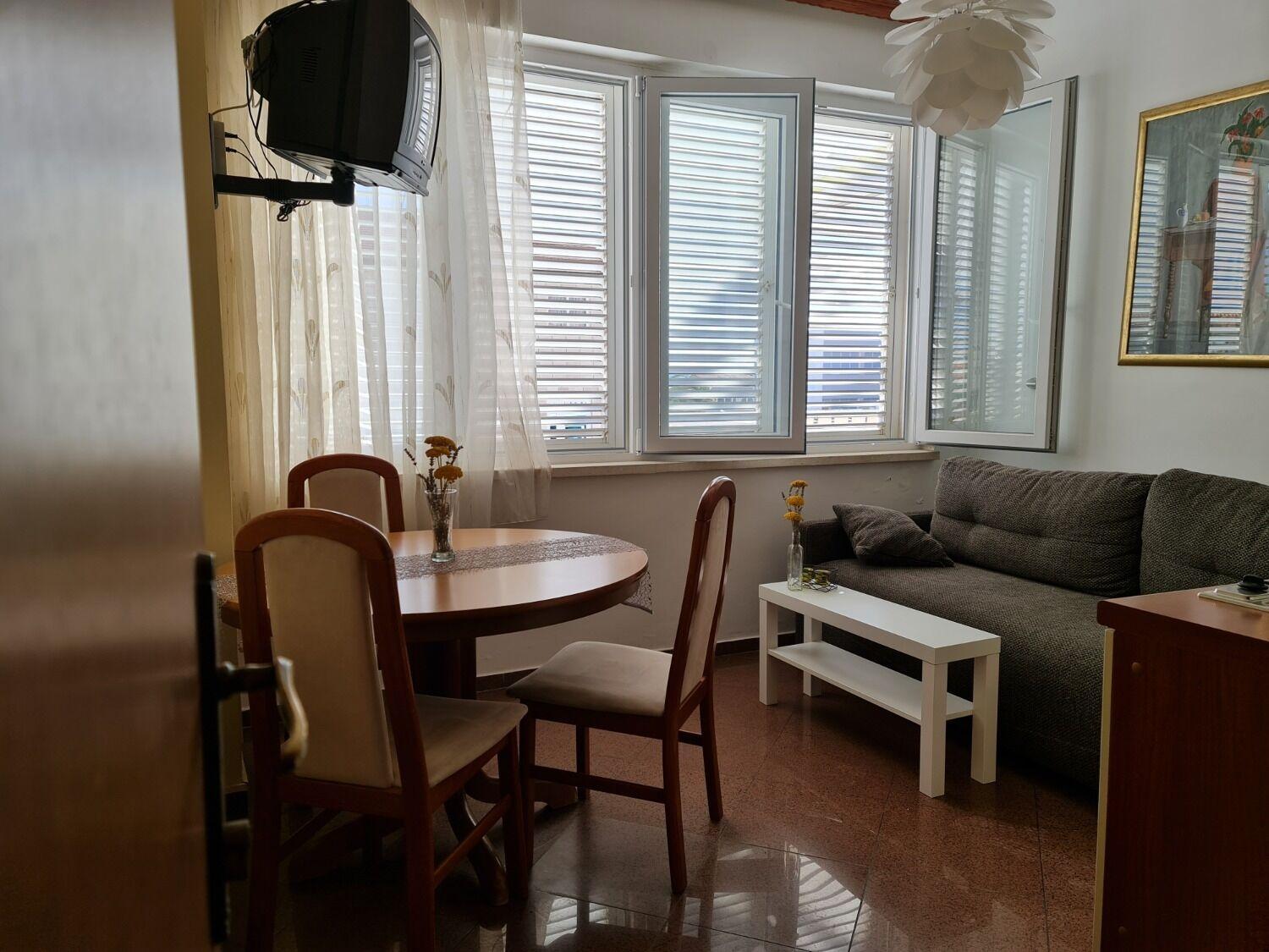 One-Bedroom apartment Standard photo 1