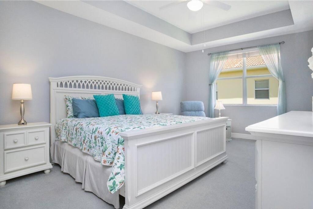 Three-Bedroom Villa photo 1