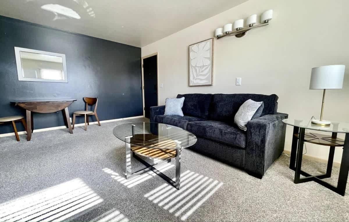 Apartment photo 2