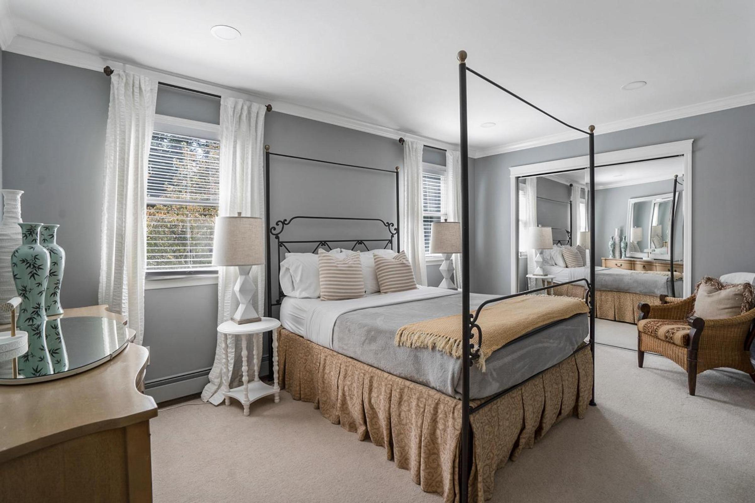 Four-Bedroom Holiday Home photo 1