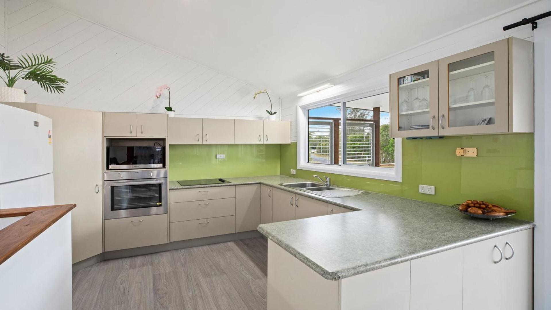 Two-Bedroom House photo 2