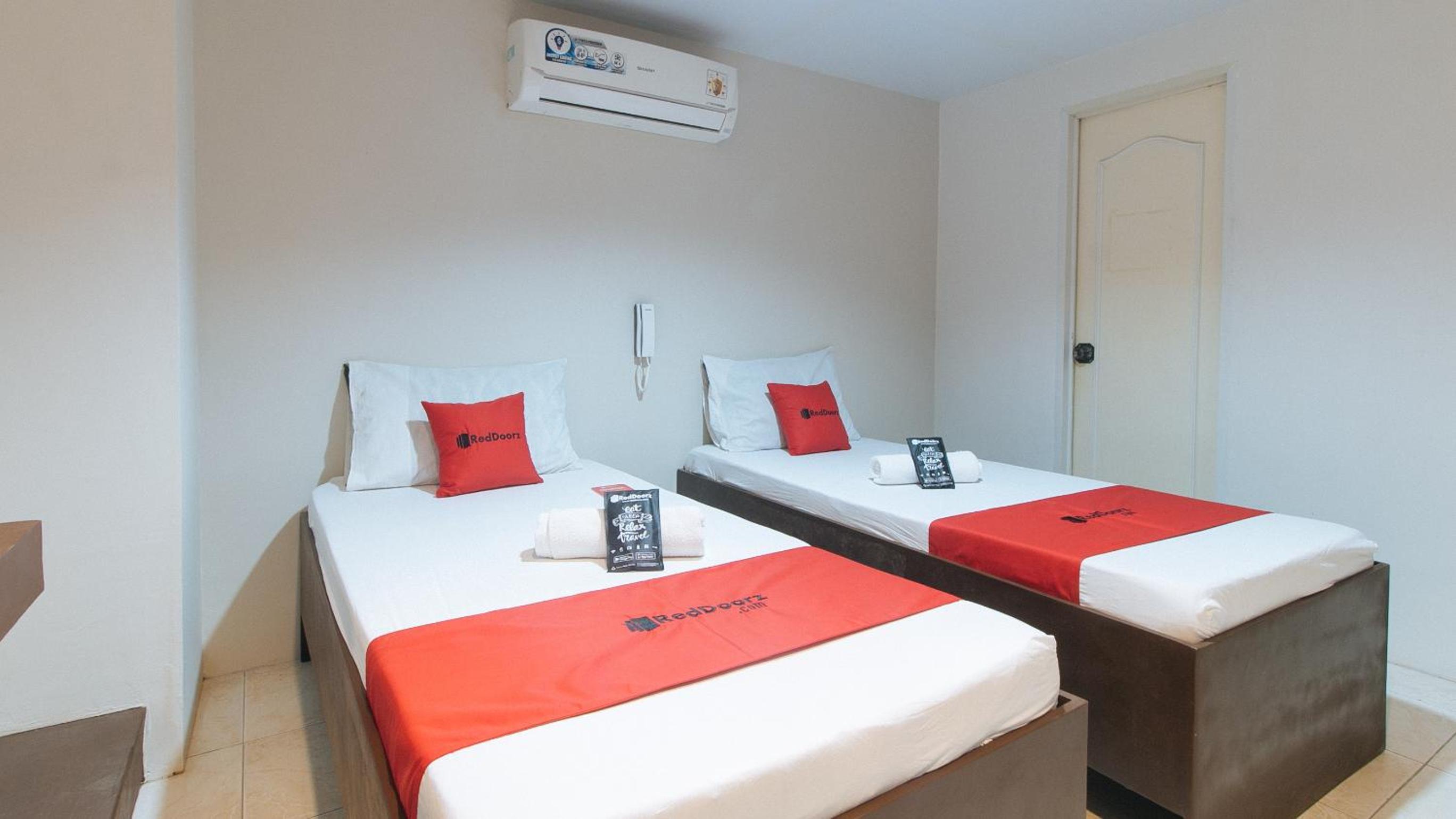 Deluxe Twin Room photo 1