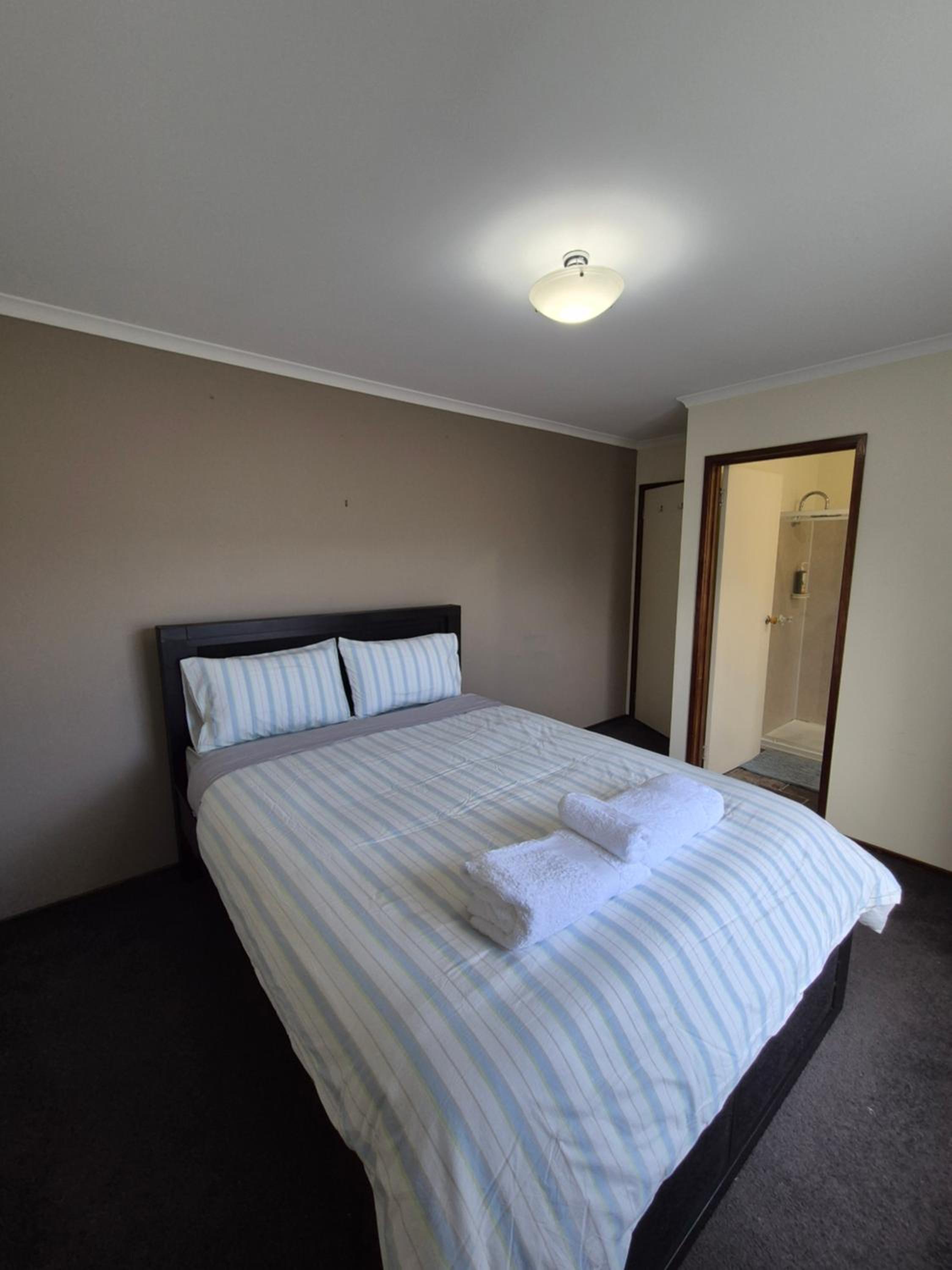 Deluxe Double Room With Shower photo 3