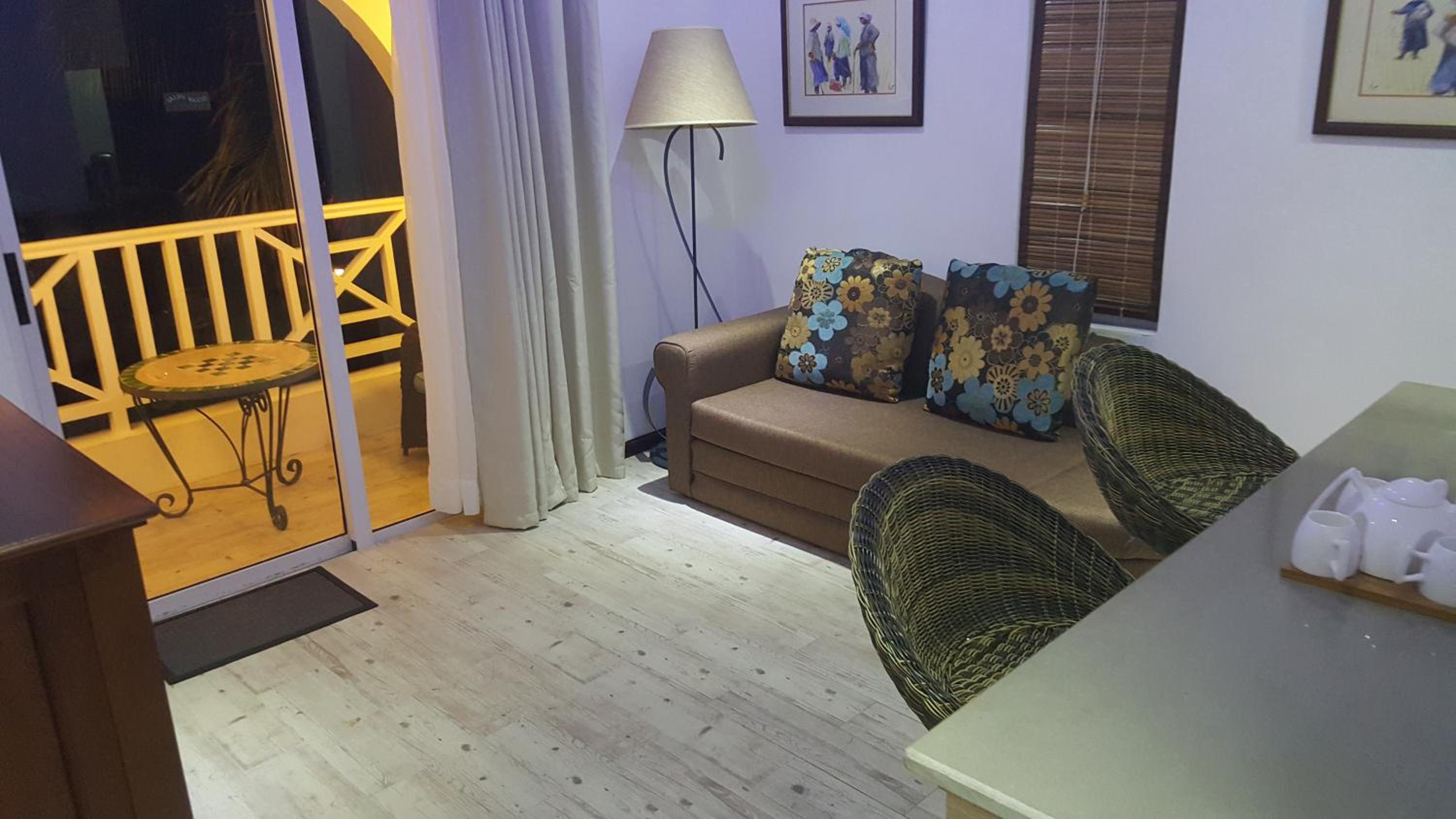 Three-Bedroom Villa photo 1