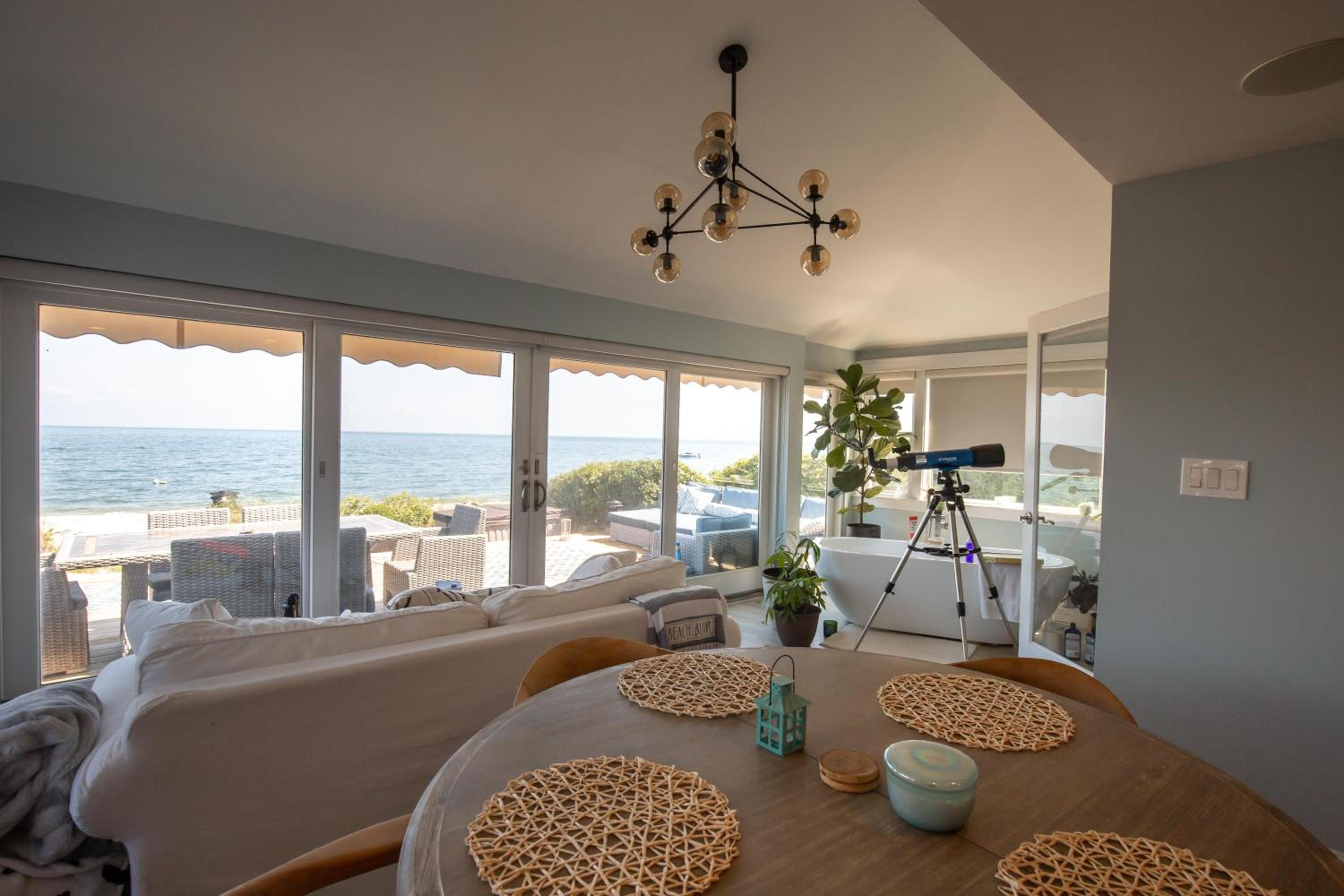 Four-Bedroom Holiday Home photo 3