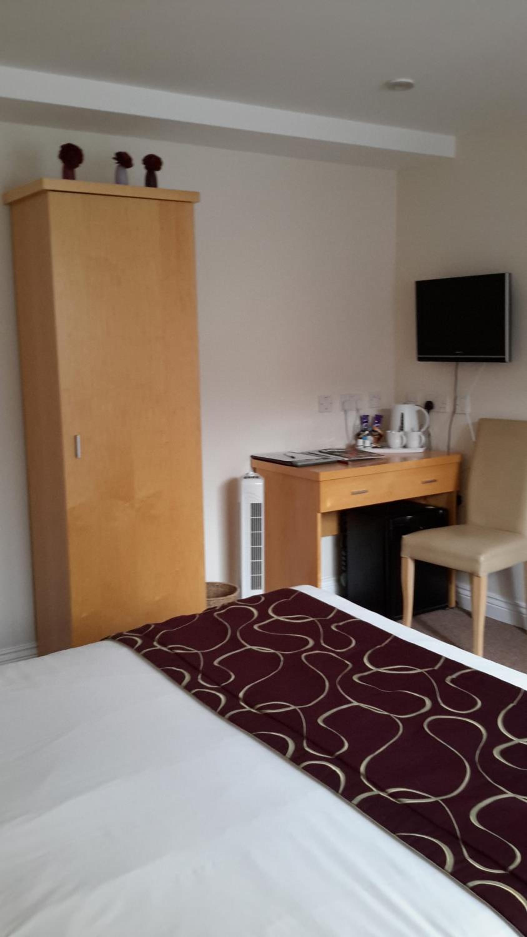 King Room - Disability Access photo 2