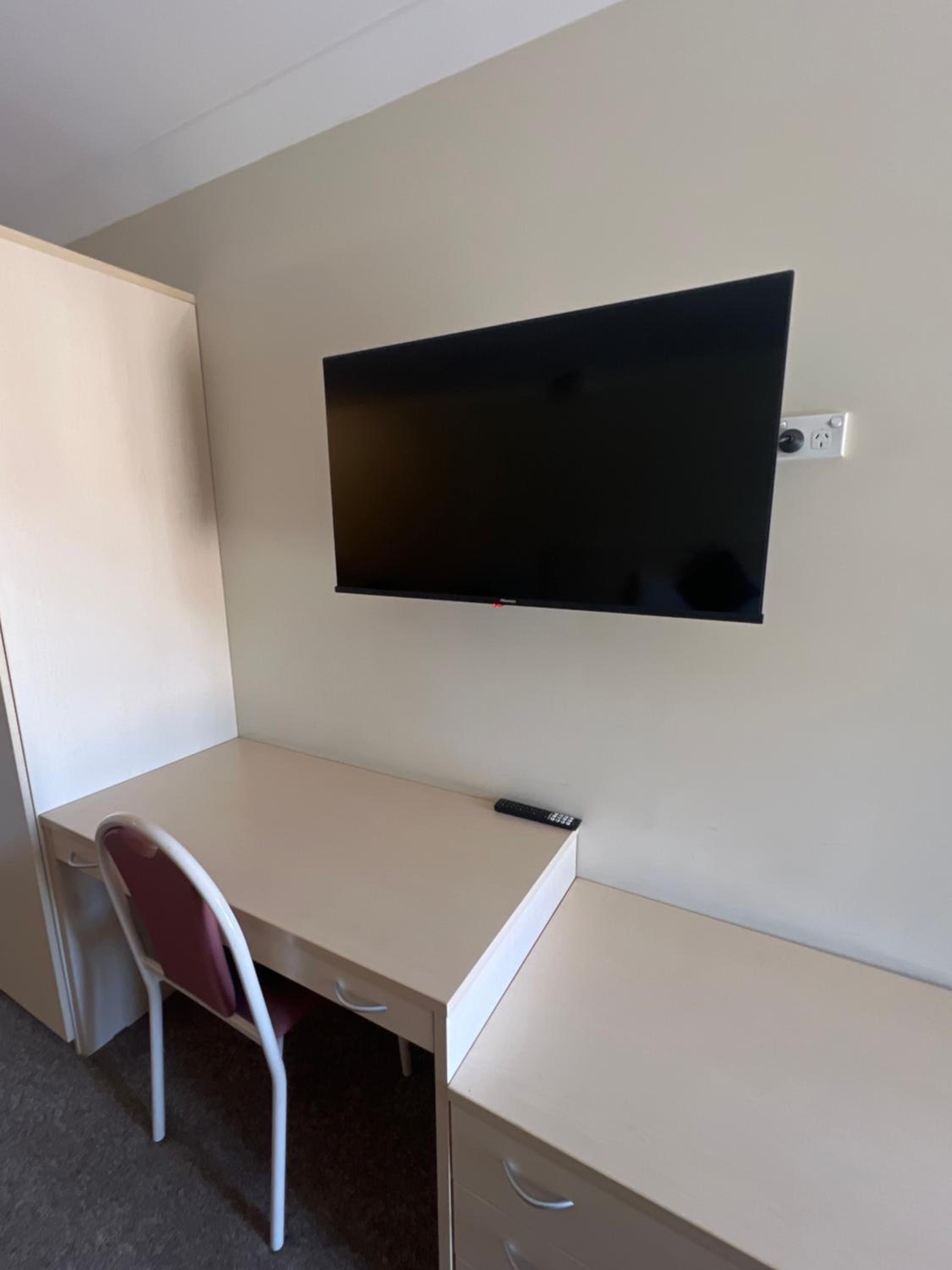 Triple Room - Photo 13