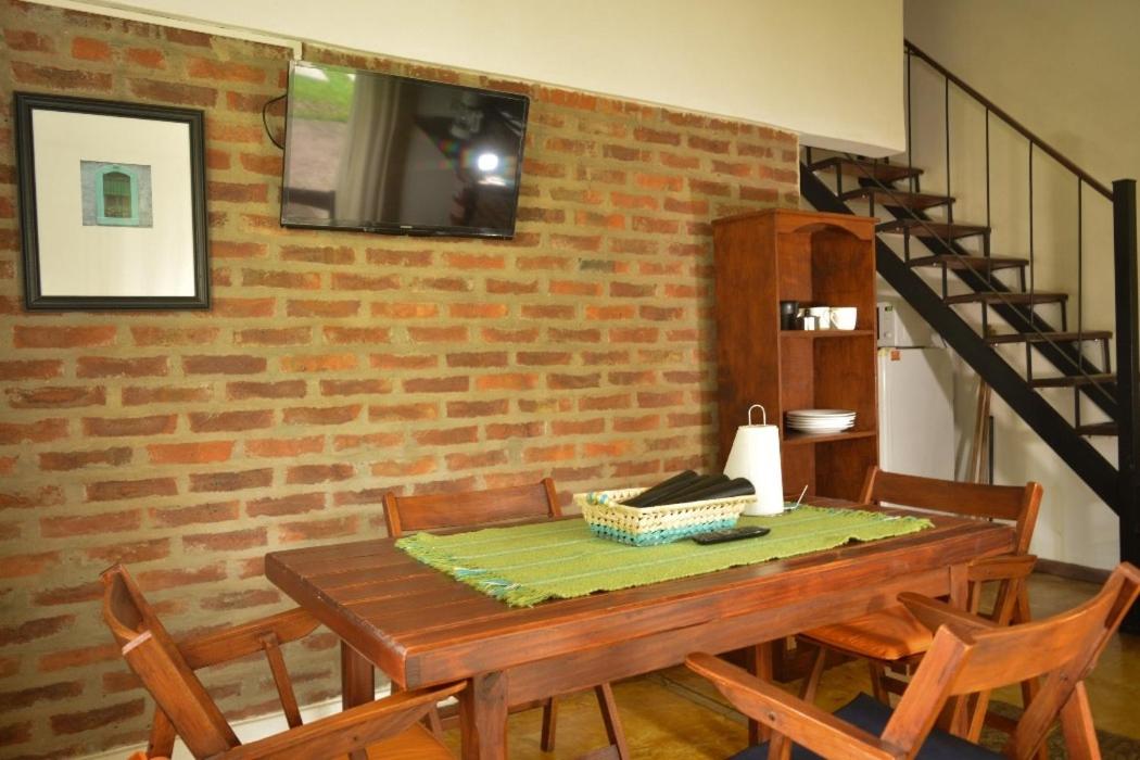Classic Apartment photo 2