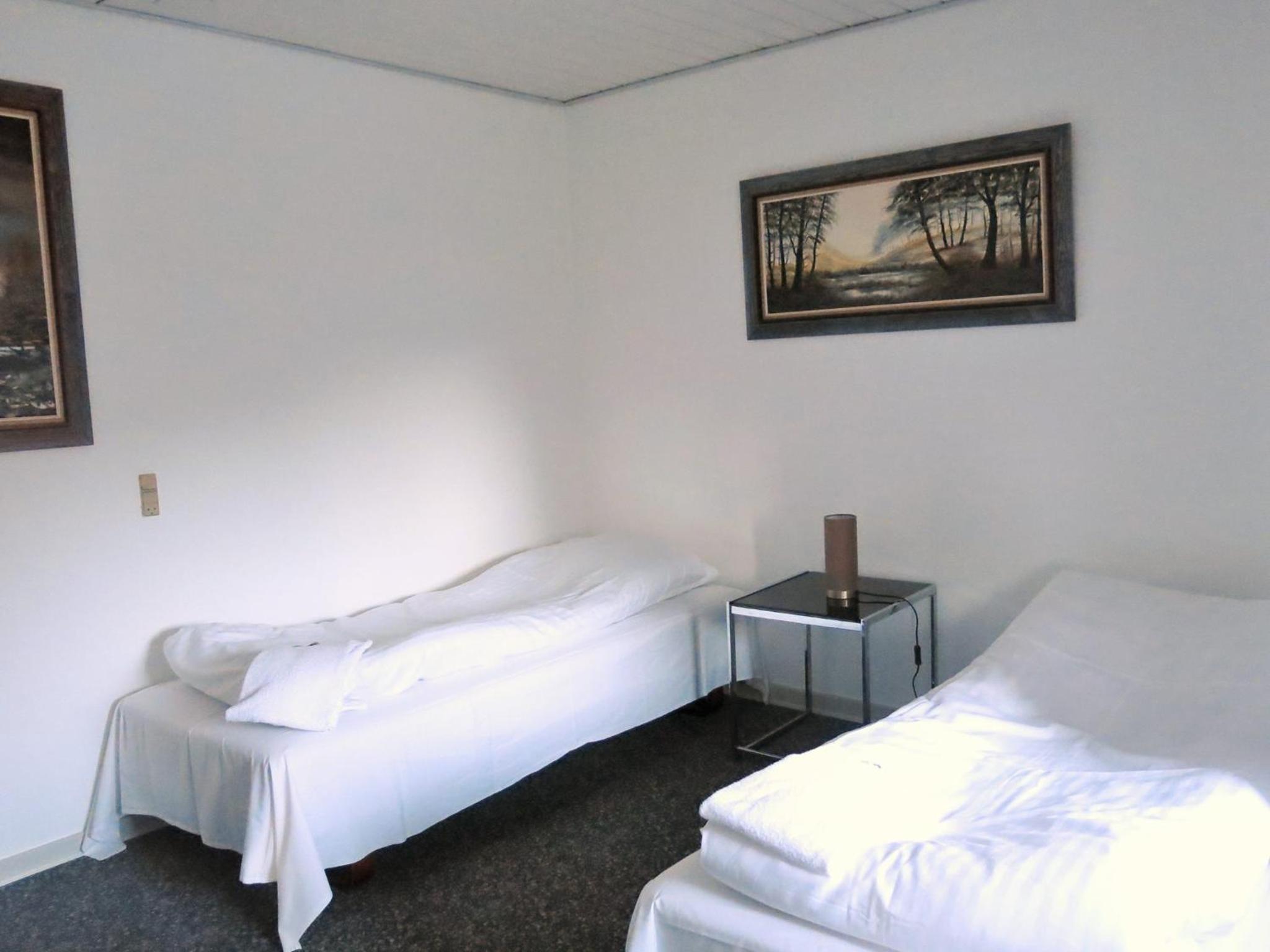 Twin Room - Photo 1