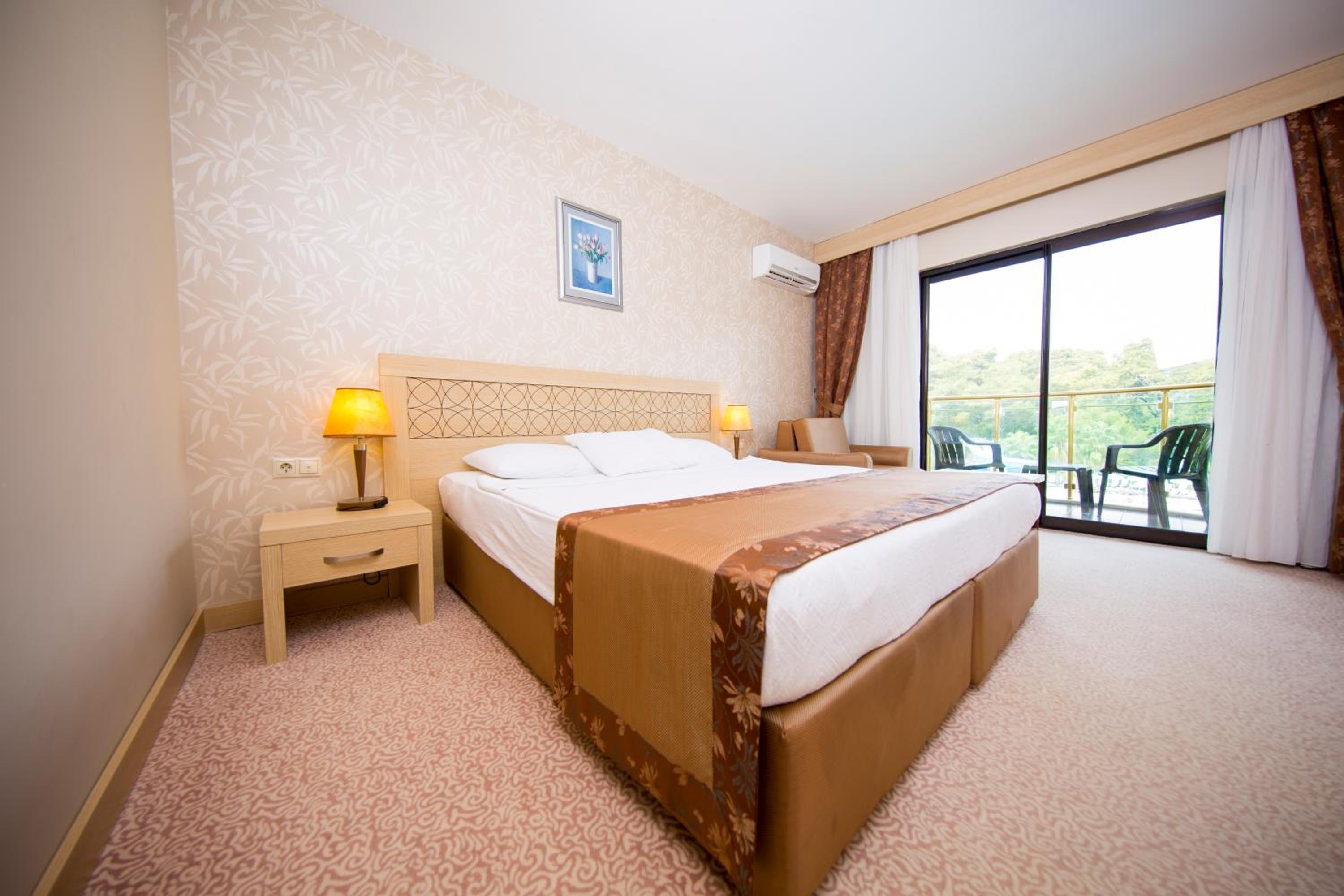 Standard Double or Twin Room with Balcony