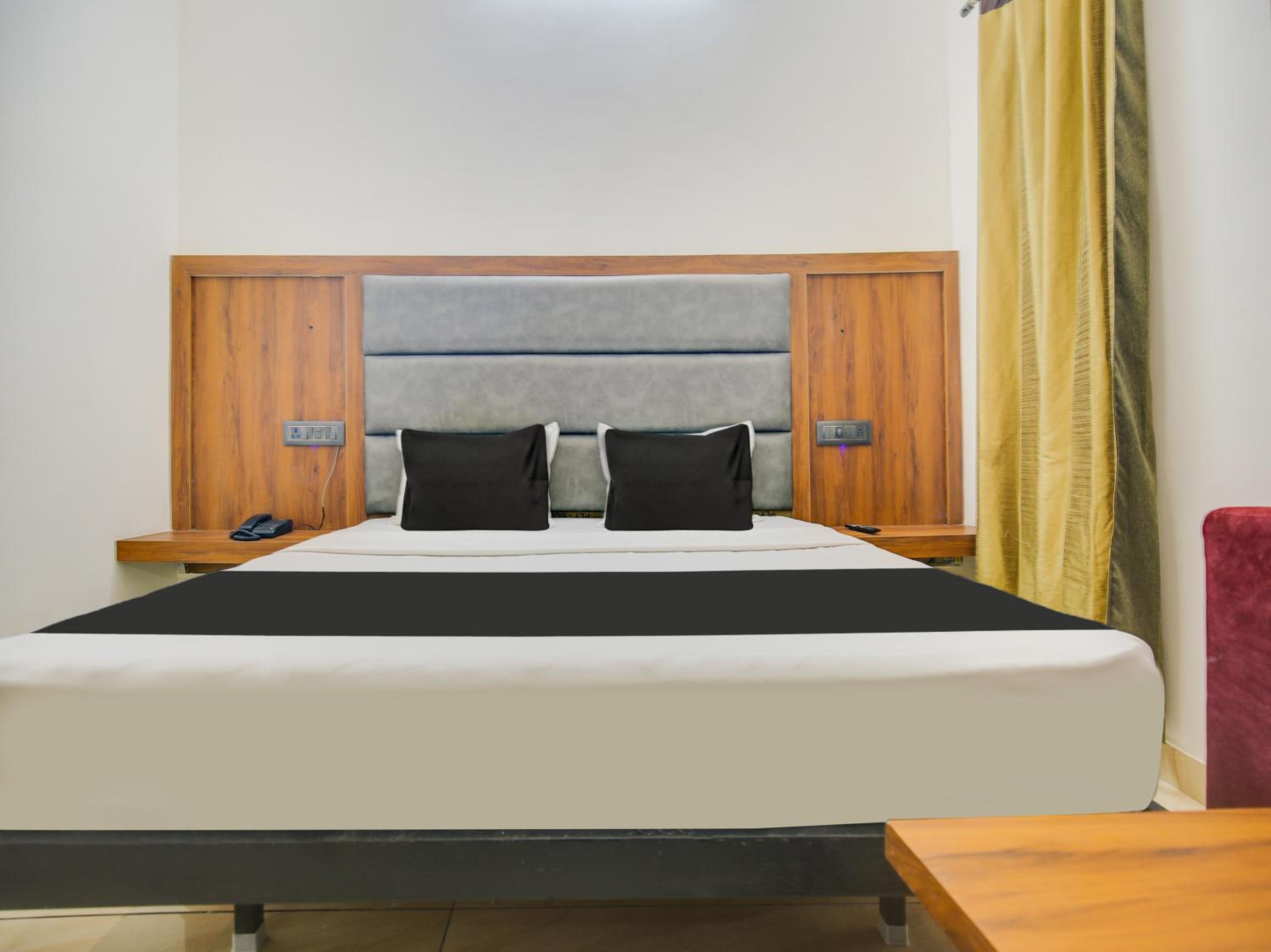 Classic Triple Room photo 1