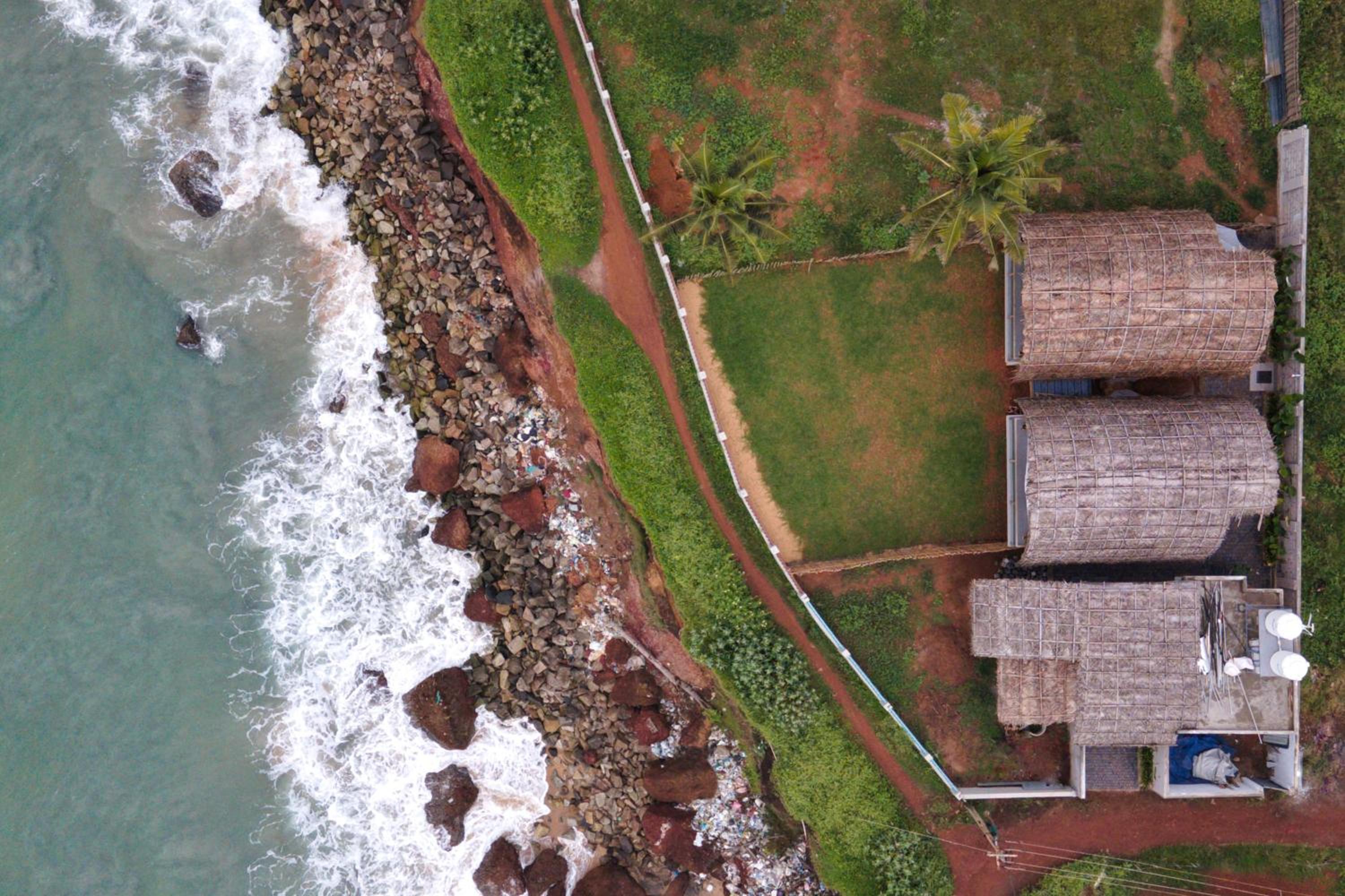 Villa - Beach Front photo 2