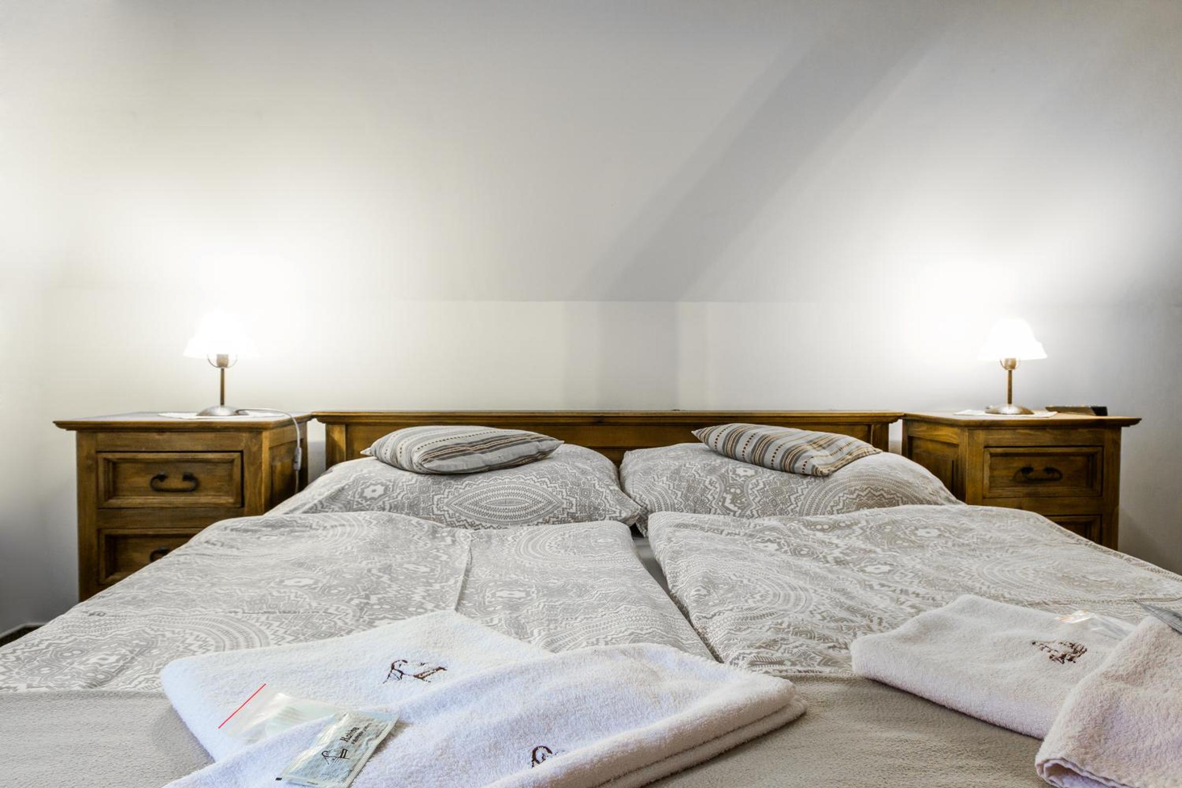 Double Room With Extra Bed photo 3