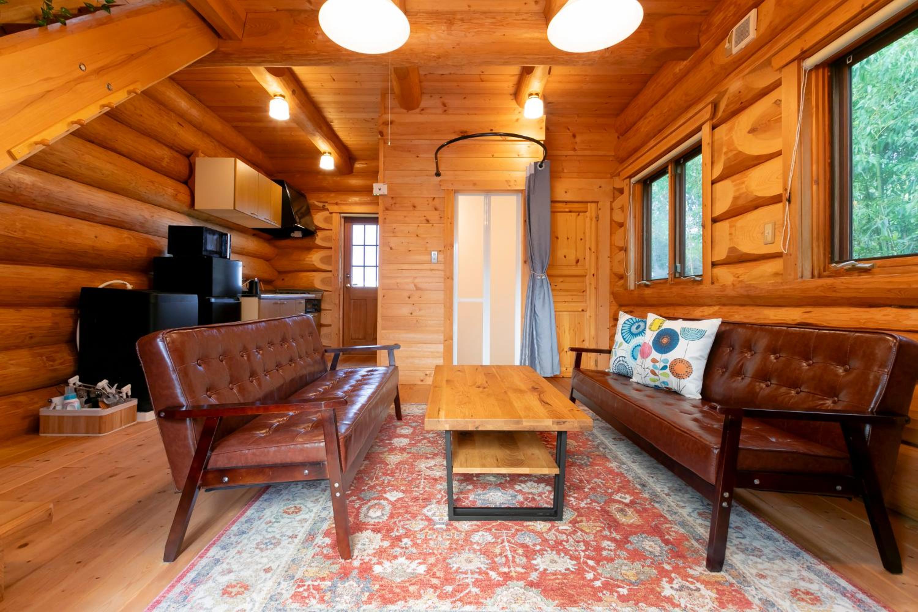 One-Bedroom House photo 1